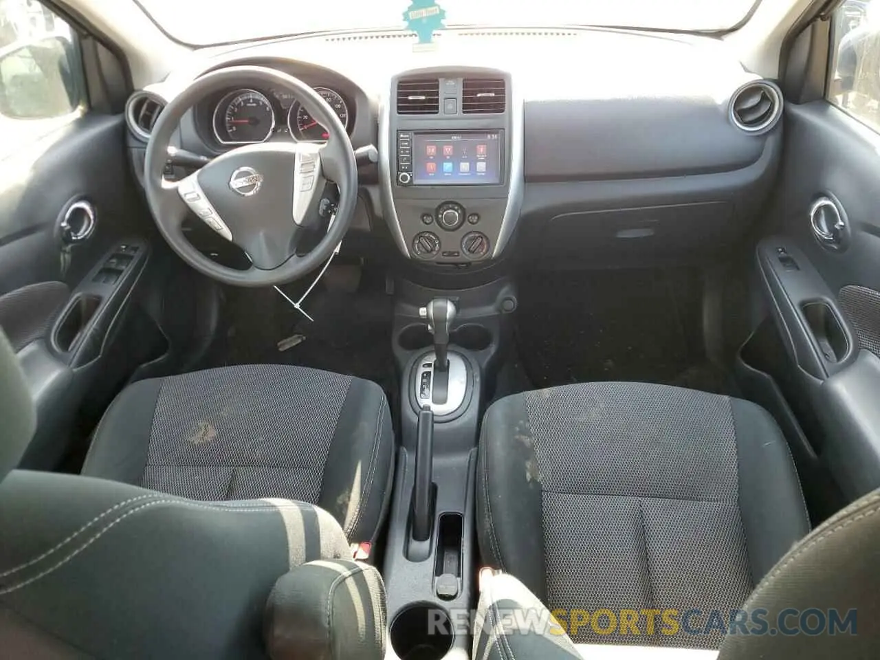 8 fotografías del automóvil dañado 3N1CN7AP8KL851765 NISSAN VERSA 2019