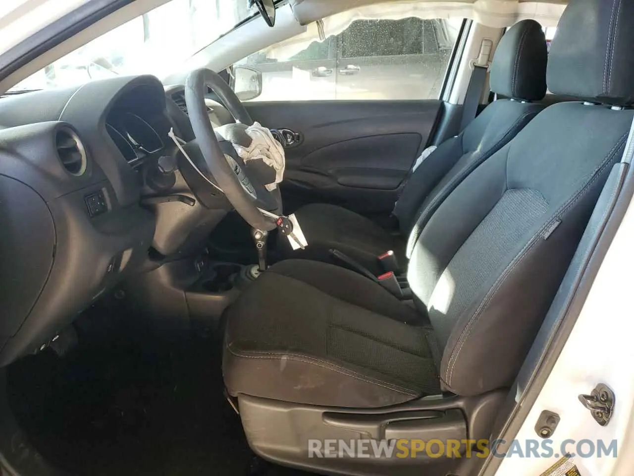 7 fotografías del automóvil dañado 3N1CN7AP8KL871353 NISSAN VERSA 2019