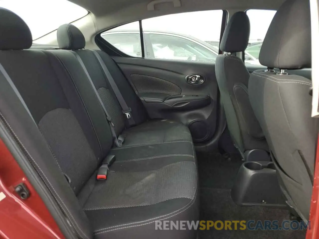 10 fotografías del automóvil dañado 3N1CN7AP8KL878822 NISSAN VERSA 2019