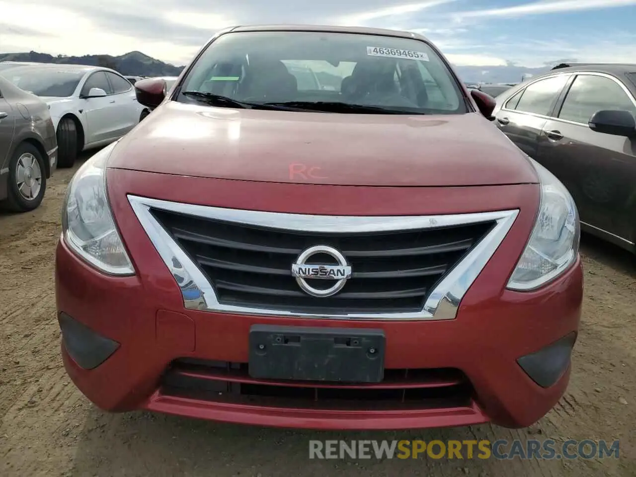 5 fotografías del automóvil dañado 3N1CN7AP8KL878822 NISSAN VERSA 2019