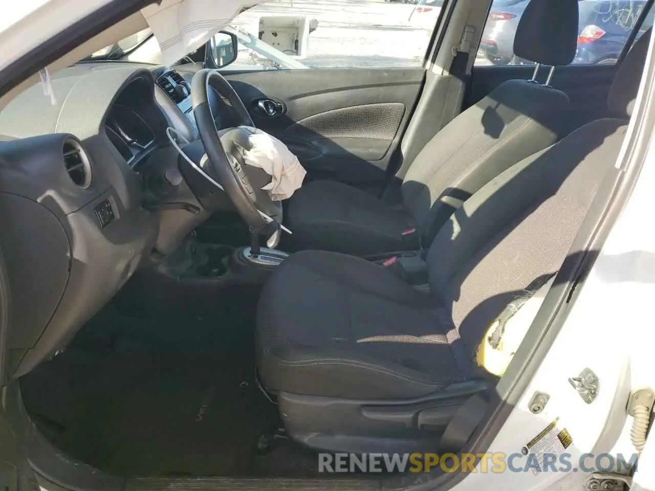 7 fotografías del automóvil dañado 3N1CN7AP9KL818144 NISSAN VERSA 2019