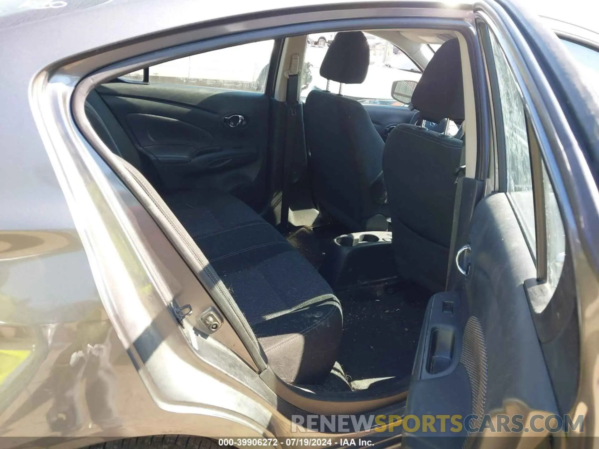 8 fotografías del automóvil dañado 3N1CN7AP9KL818600 NISSAN VERSA 2019