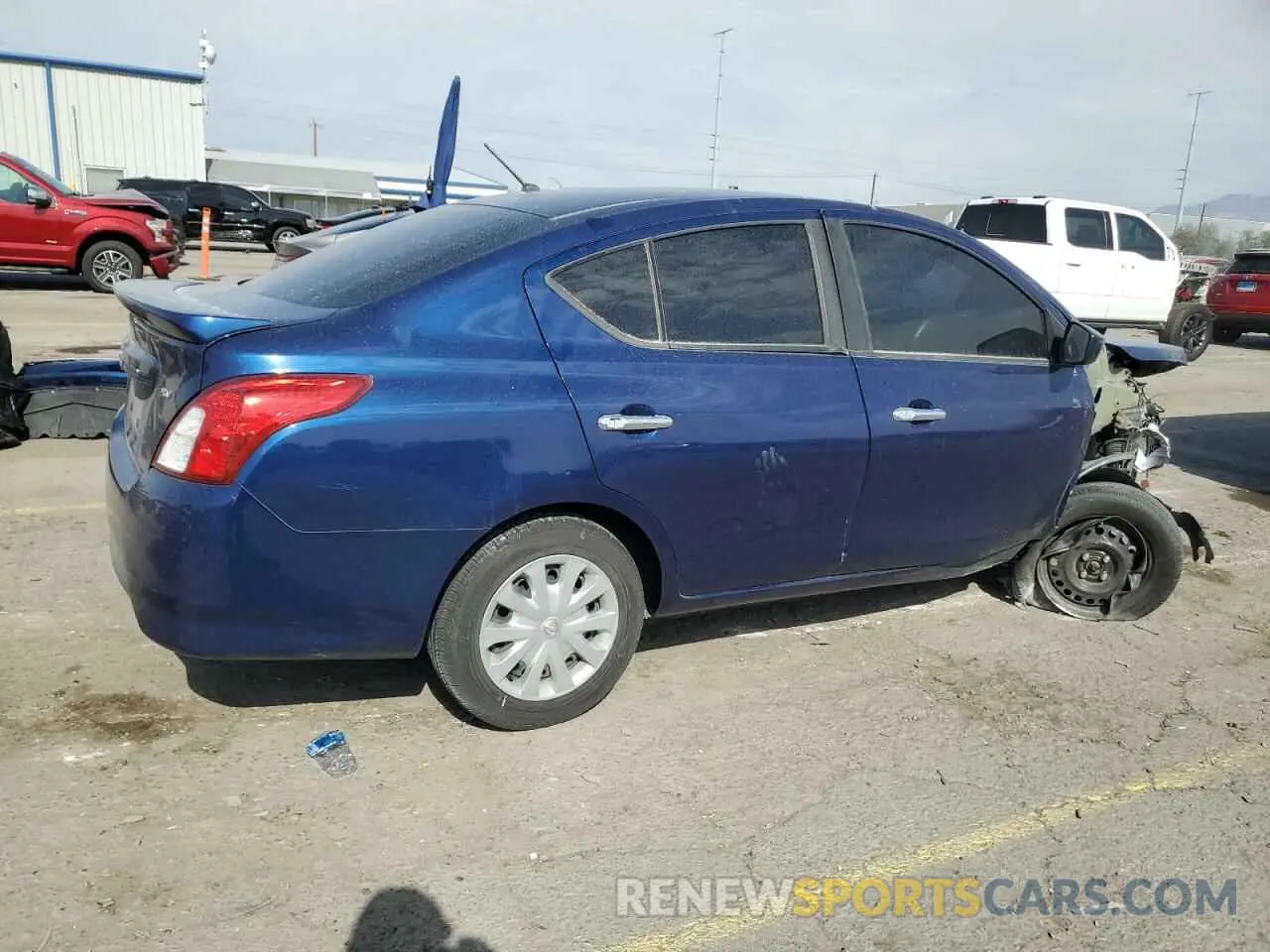 3 fotografías del automóvil dañado 3N1CN7AP9KL822081 NISSAN VERSA 2019