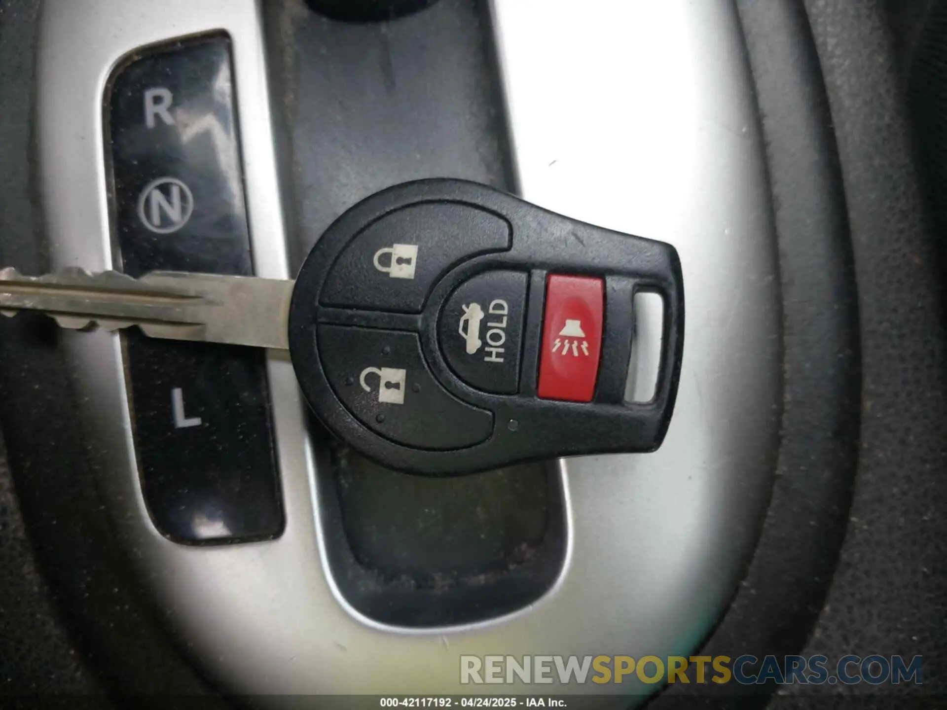 11 fotografías del automóvil dañado 3N1CN7AP9KL842119 NISSAN VERSA 2019