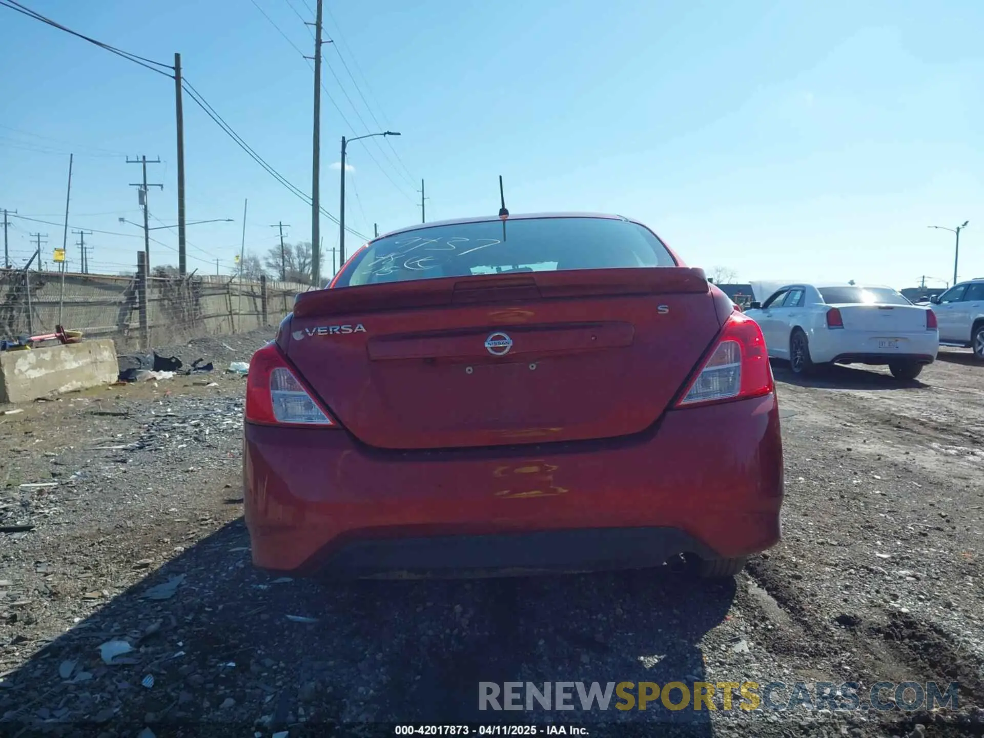 15 fotografías del automóvil dañado 3N1CN7AP9KL859437 NISSAN VERSA 2019