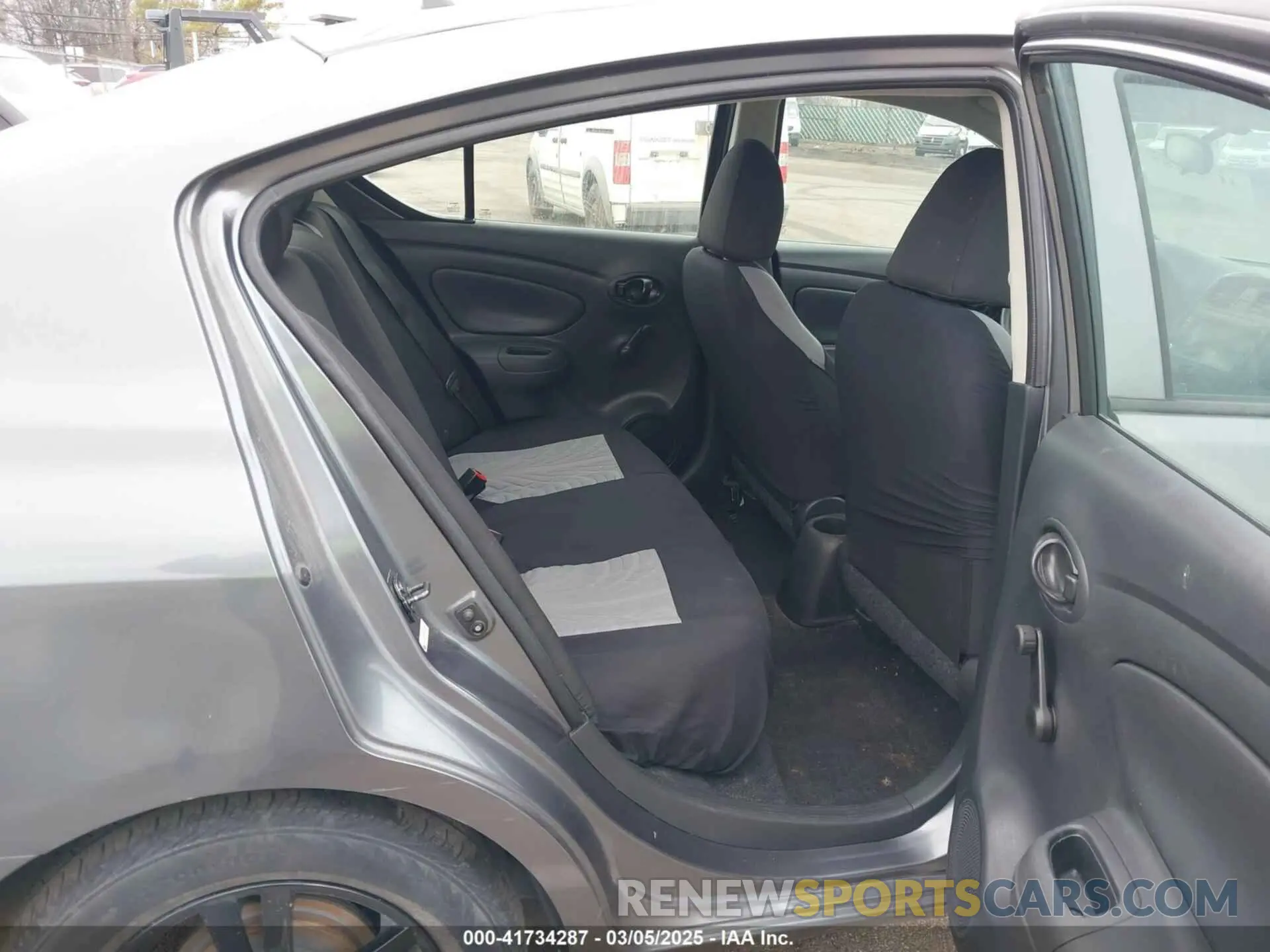 8 fotografías del automóvil dañado 3N1CN7AP9KL875881 NISSAN VERSA 2019