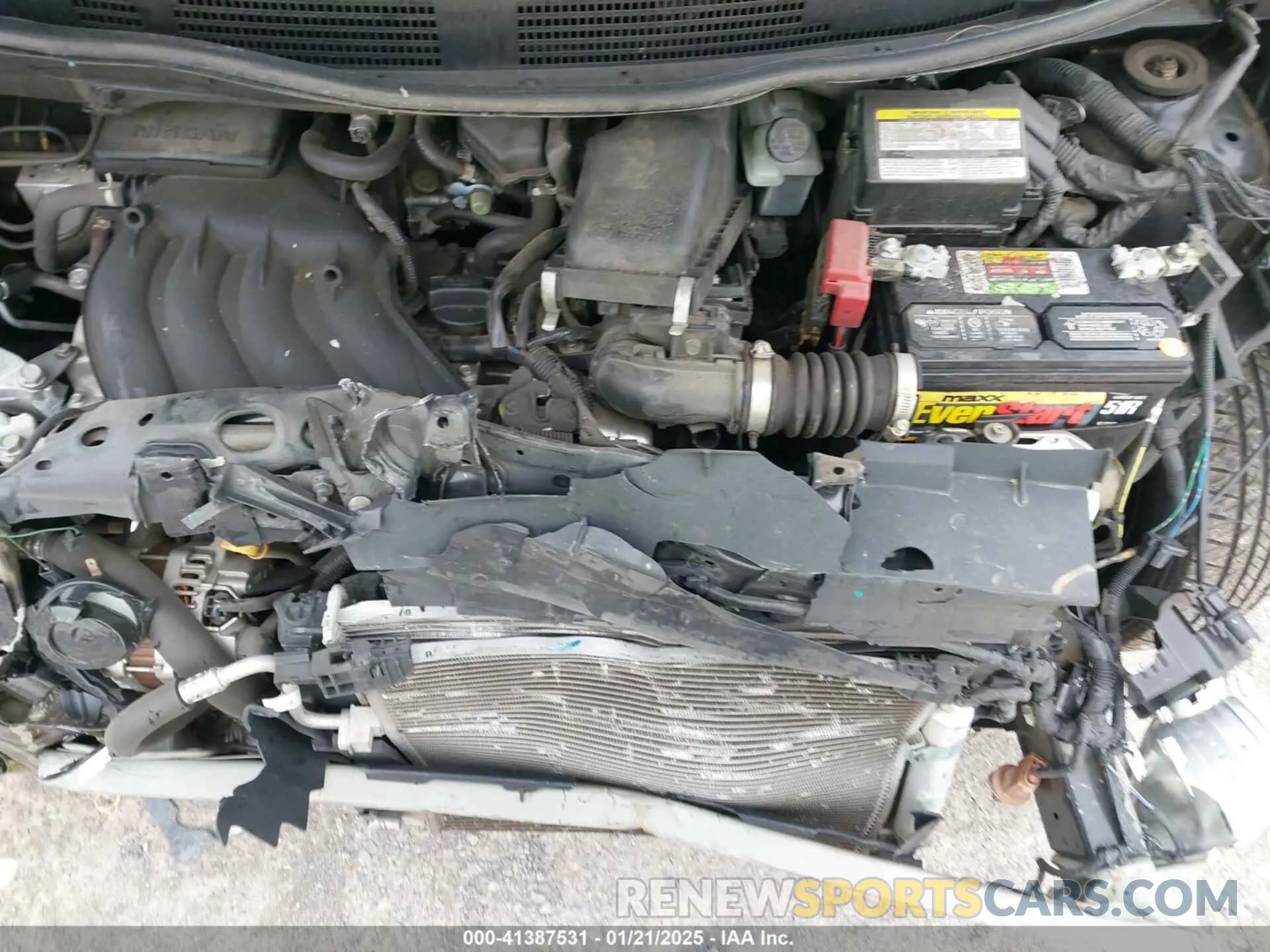 10 fotografías del automóvil dañado 3N1CN7APXKL817066 NISSAN VERSA 2019