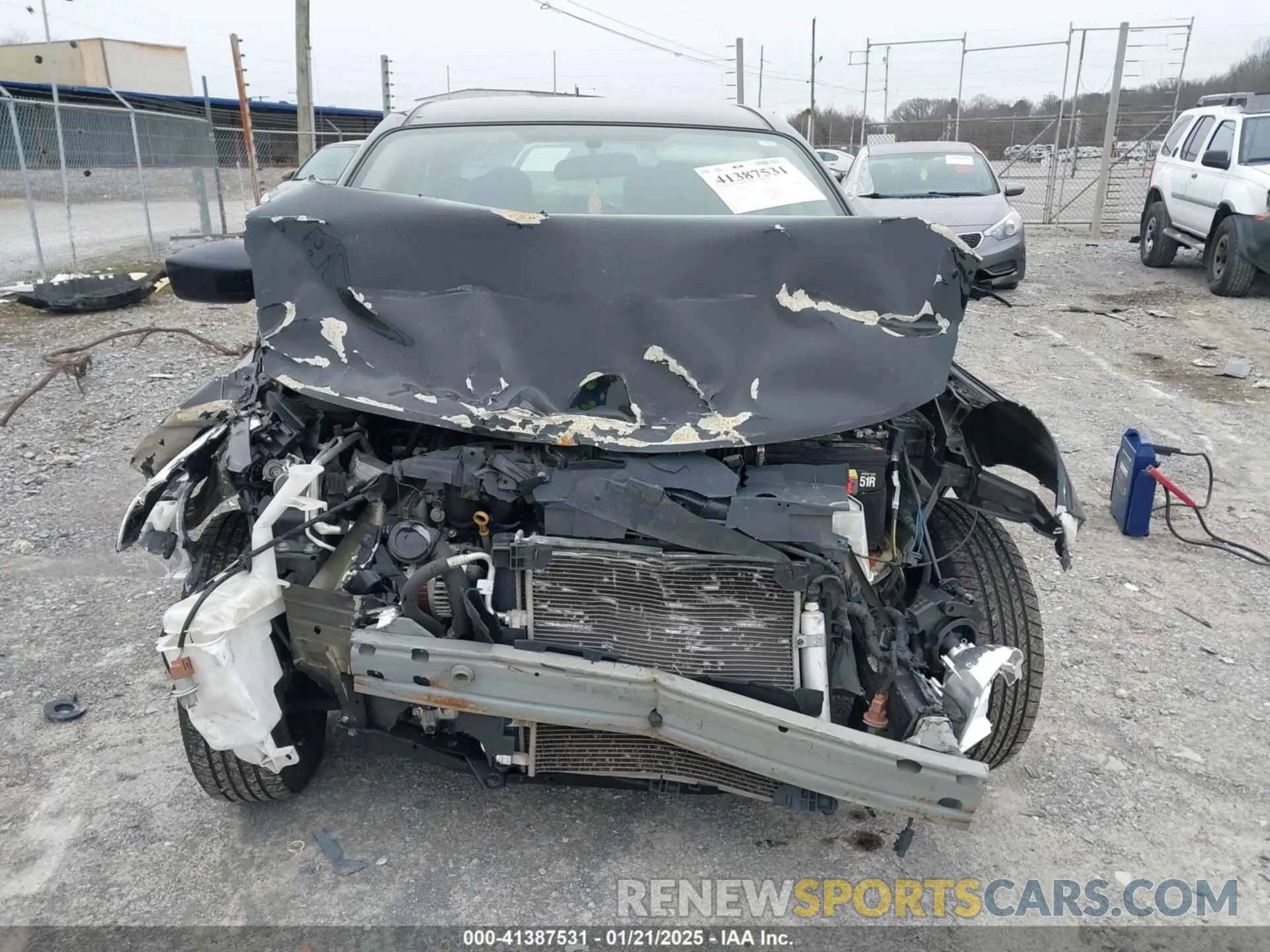 12 fotografías del automóvil dañado 3N1CN7APXKL817066 NISSAN VERSA 2019