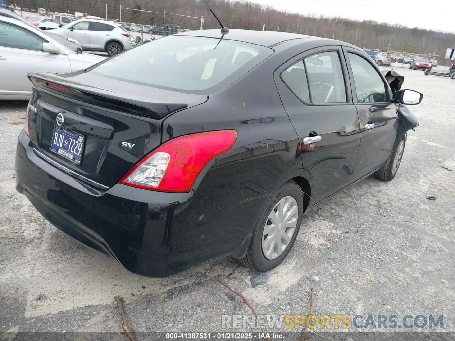 4 fotografías del automóvil dañado 3N1CN7APXKL817066 NISSAN VERSA 2019