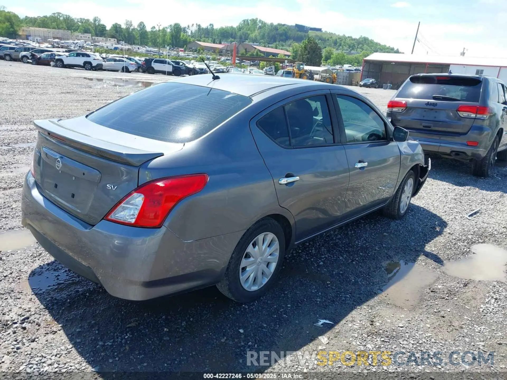 4 fotografías del automóvil dañado 3N1CN7APXKL876666 NISSAN VERSA 2019