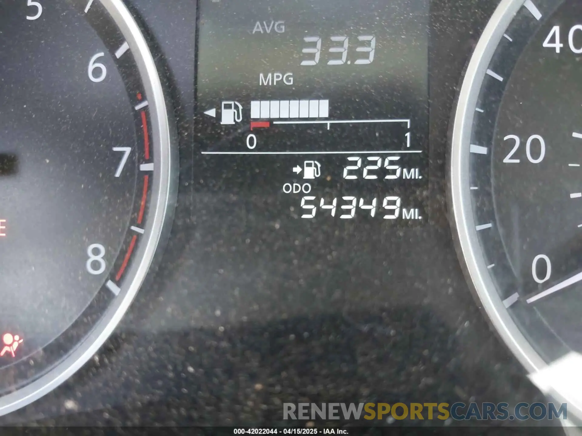 15 fotografías del automóvil dañado 3N1CN8BV5LL826360 NISSAN VERSA 2020