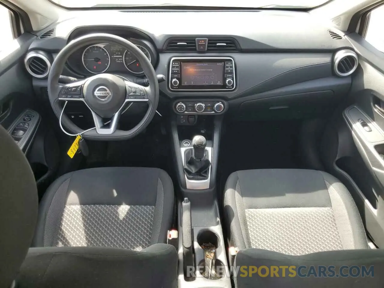 8 fotografías del automóvil dañado 3N1CN8BV6LL800950 NISSAN VERSA 2020