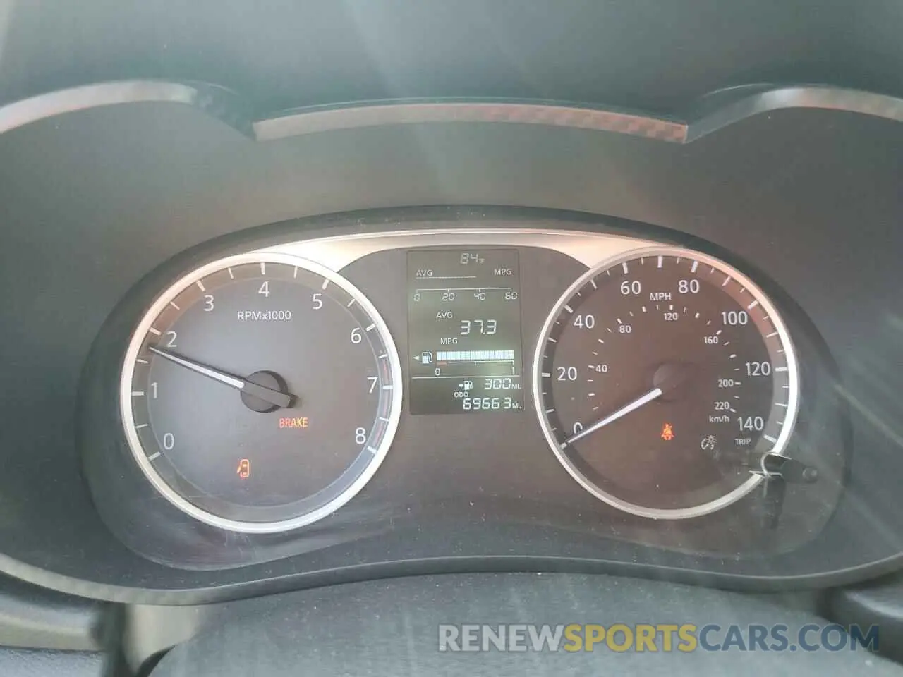 9 fotografías del automóvil dañado 3N1CN8BV6LL800950 NISSAN VERSA 2020