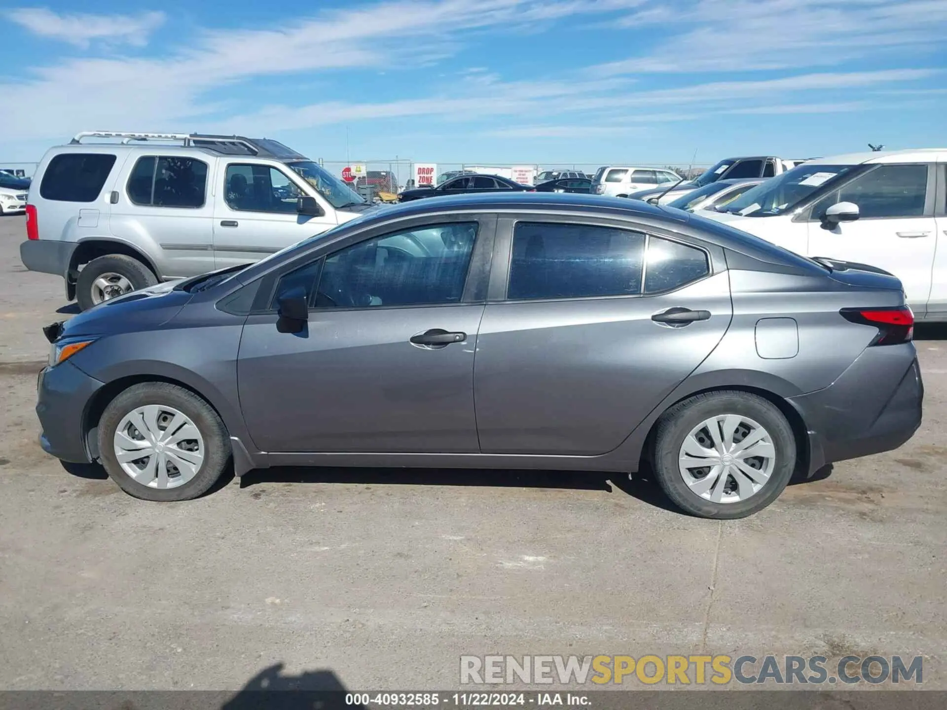14 fotografías del automóvil dañado 3N1CN8BV8LL870837 NISSAN VERSA 2020