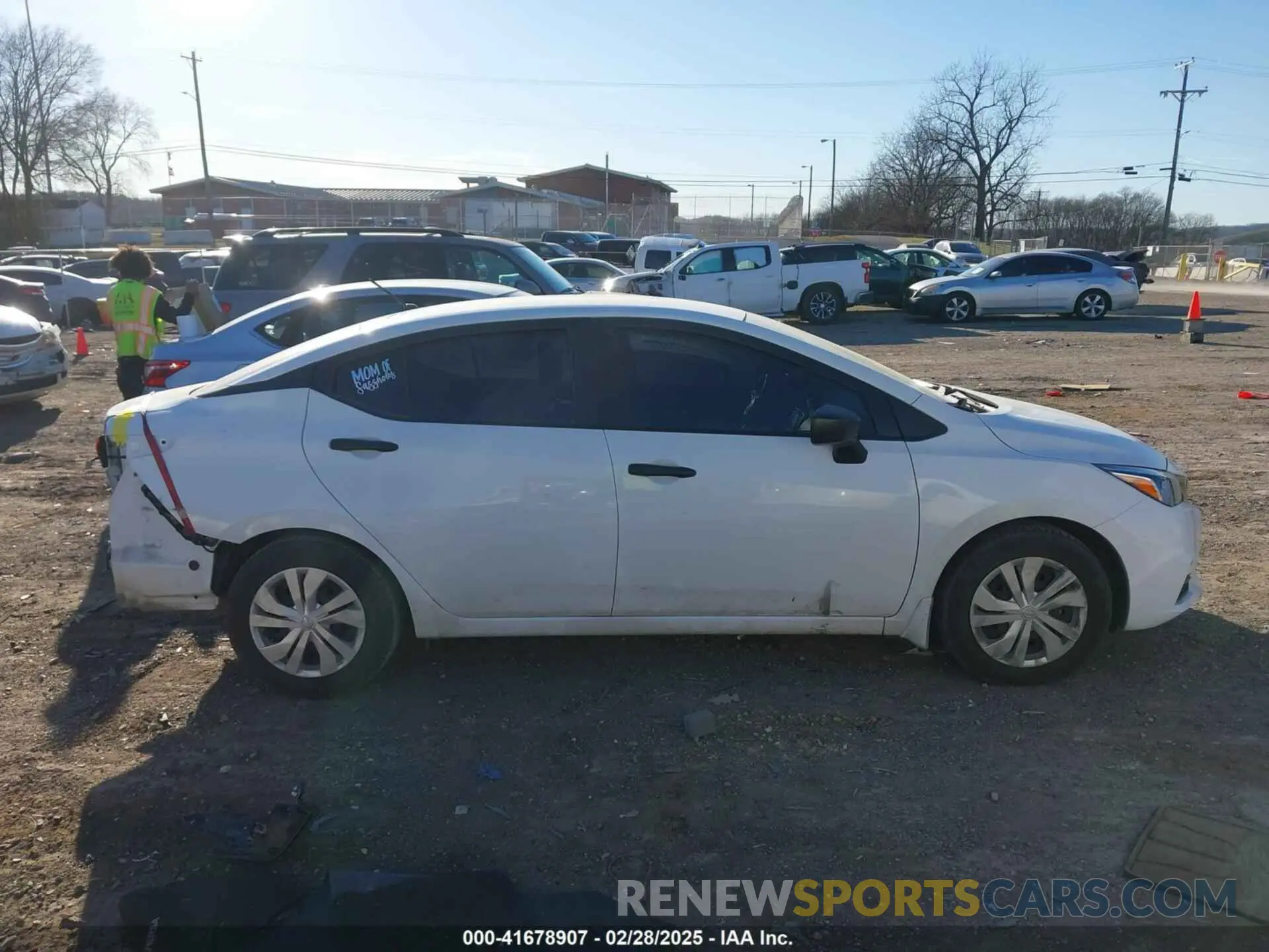 13 fotografías del automóvil dañado 3N1CN8DV0LL806403 NISSAN VERSA 2020