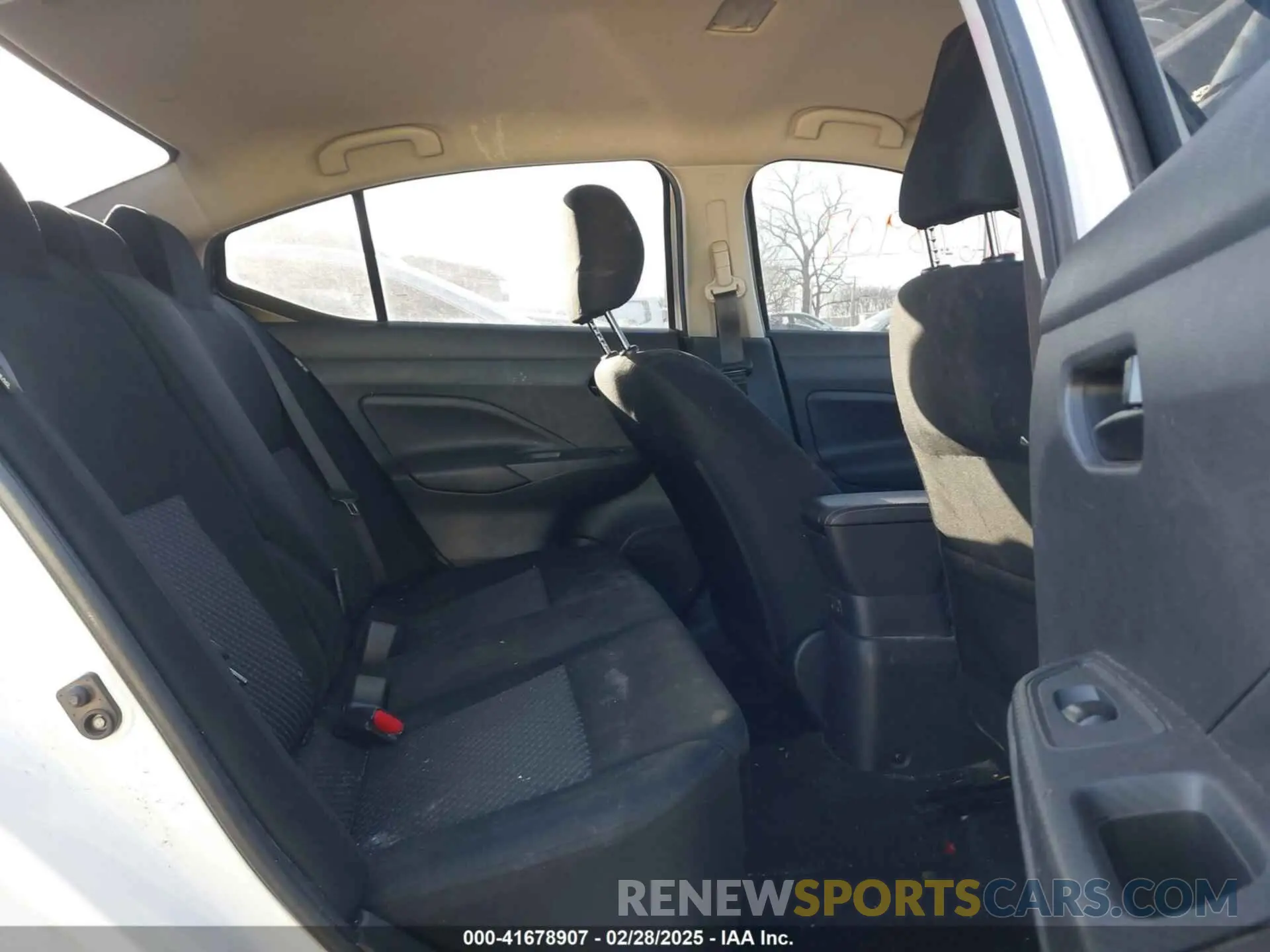 8 fotografías del automóvil dañado 3N1CN8DV0LL806403 NISSAN VERSA 2020