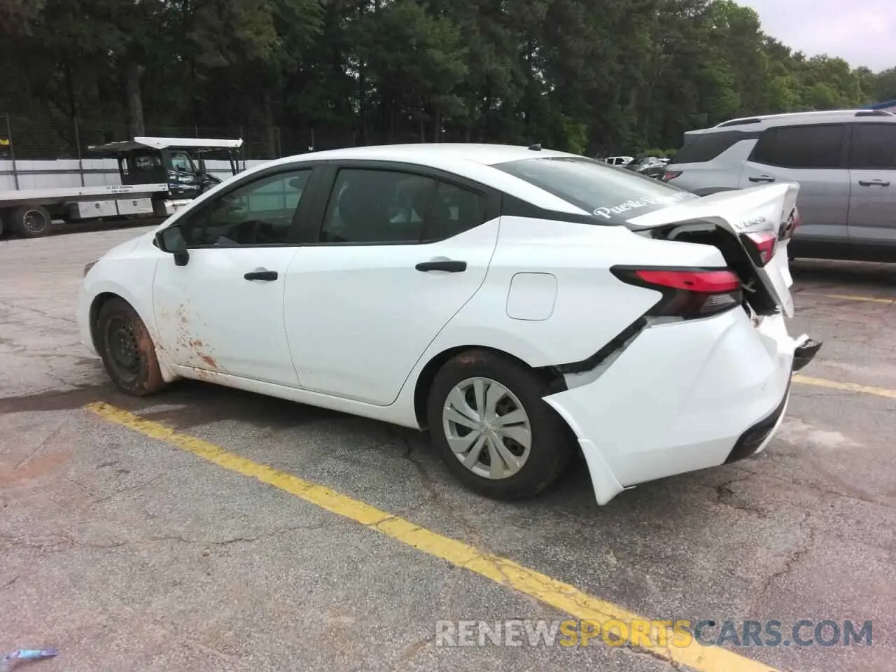 2 fotografías del automóvil dañado 3N1CN8DV0LL808376 NISSAN VERSA 2020