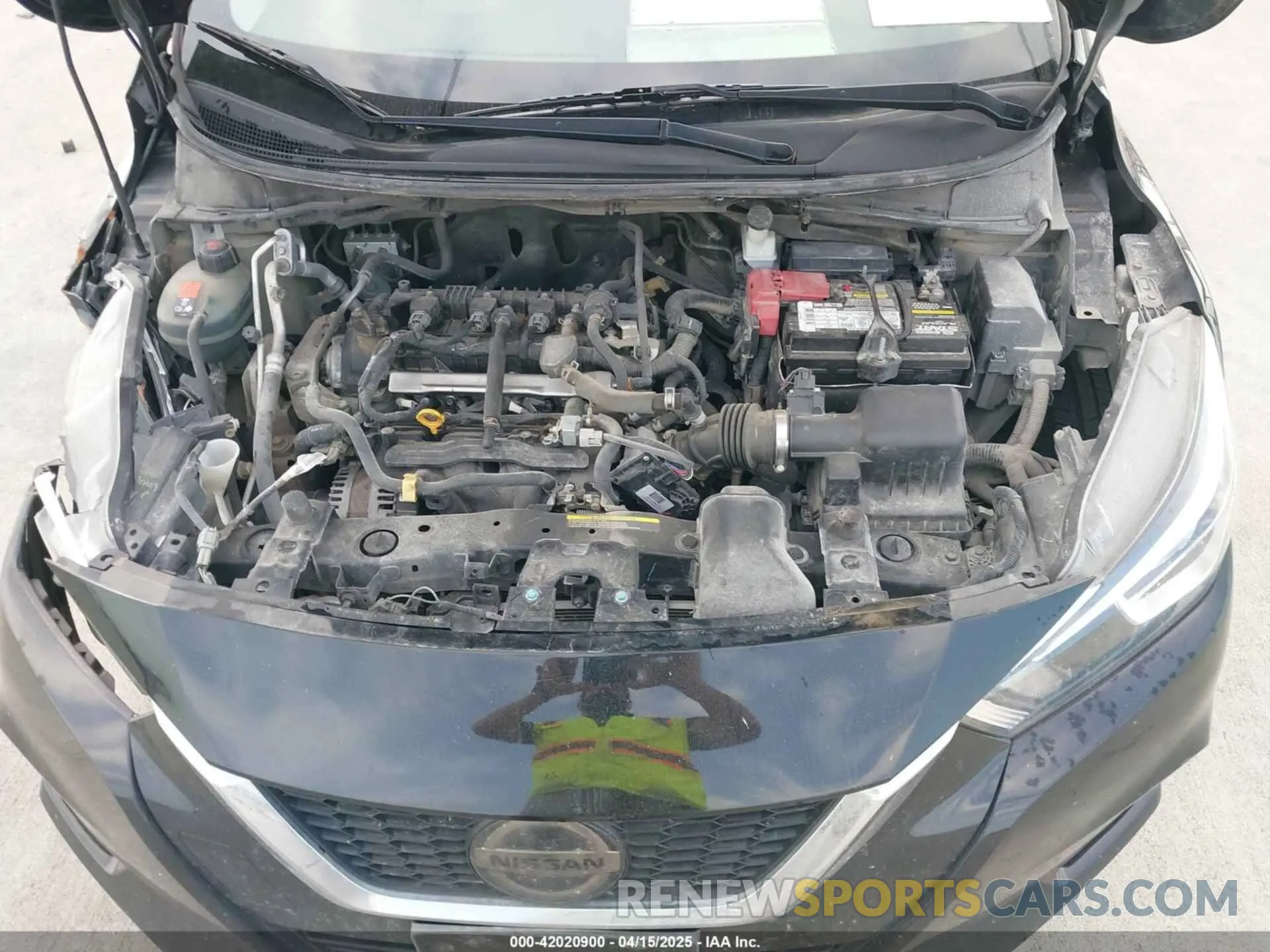 10 fotografías del automóvil dañado 3N1CN8DV0LL835173 NISSAN VERSA 2020