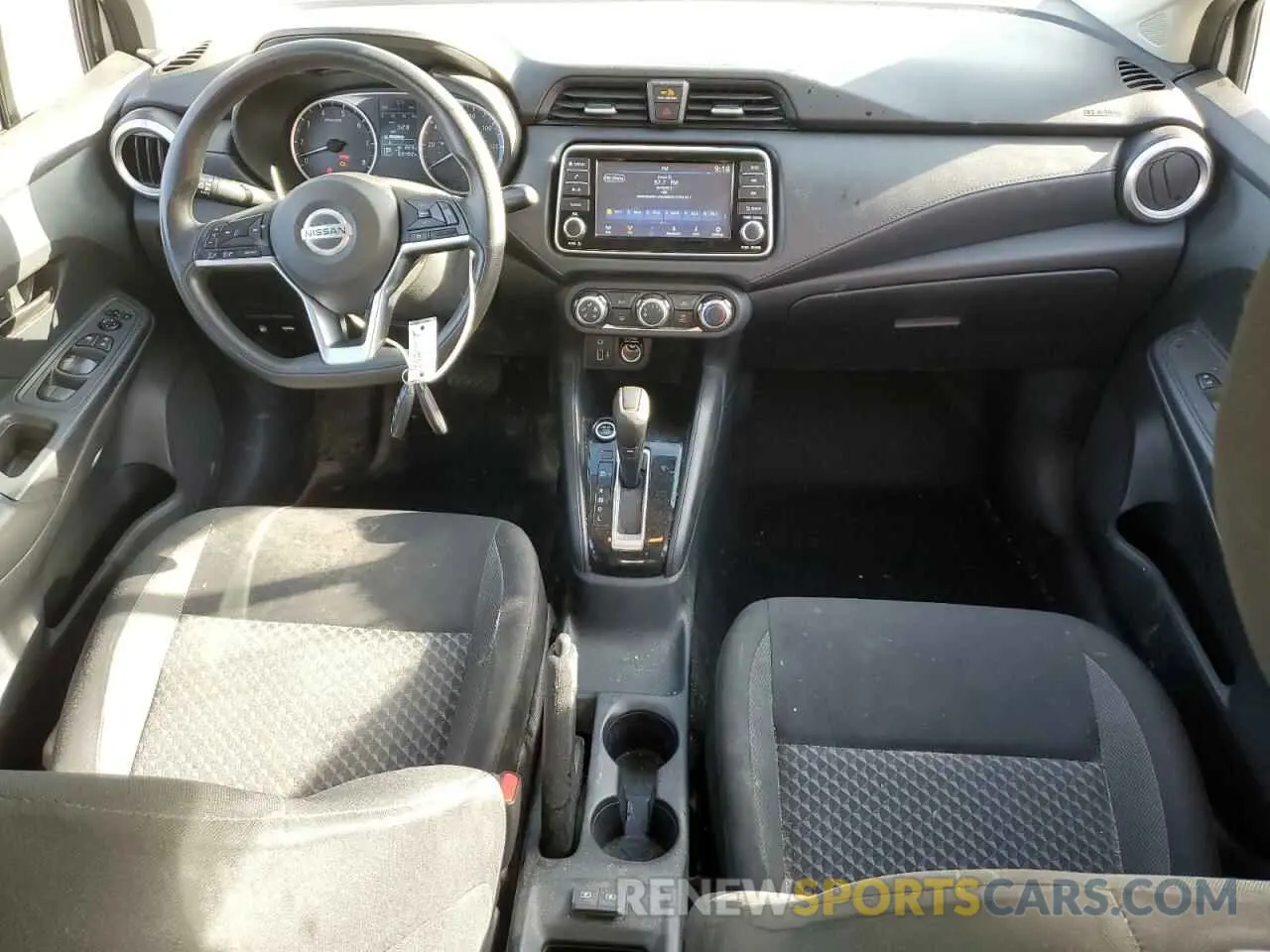 8 fotografías del automóvil dañado 3N1CN8DV0LL900913 NISSAN VERSA 2020