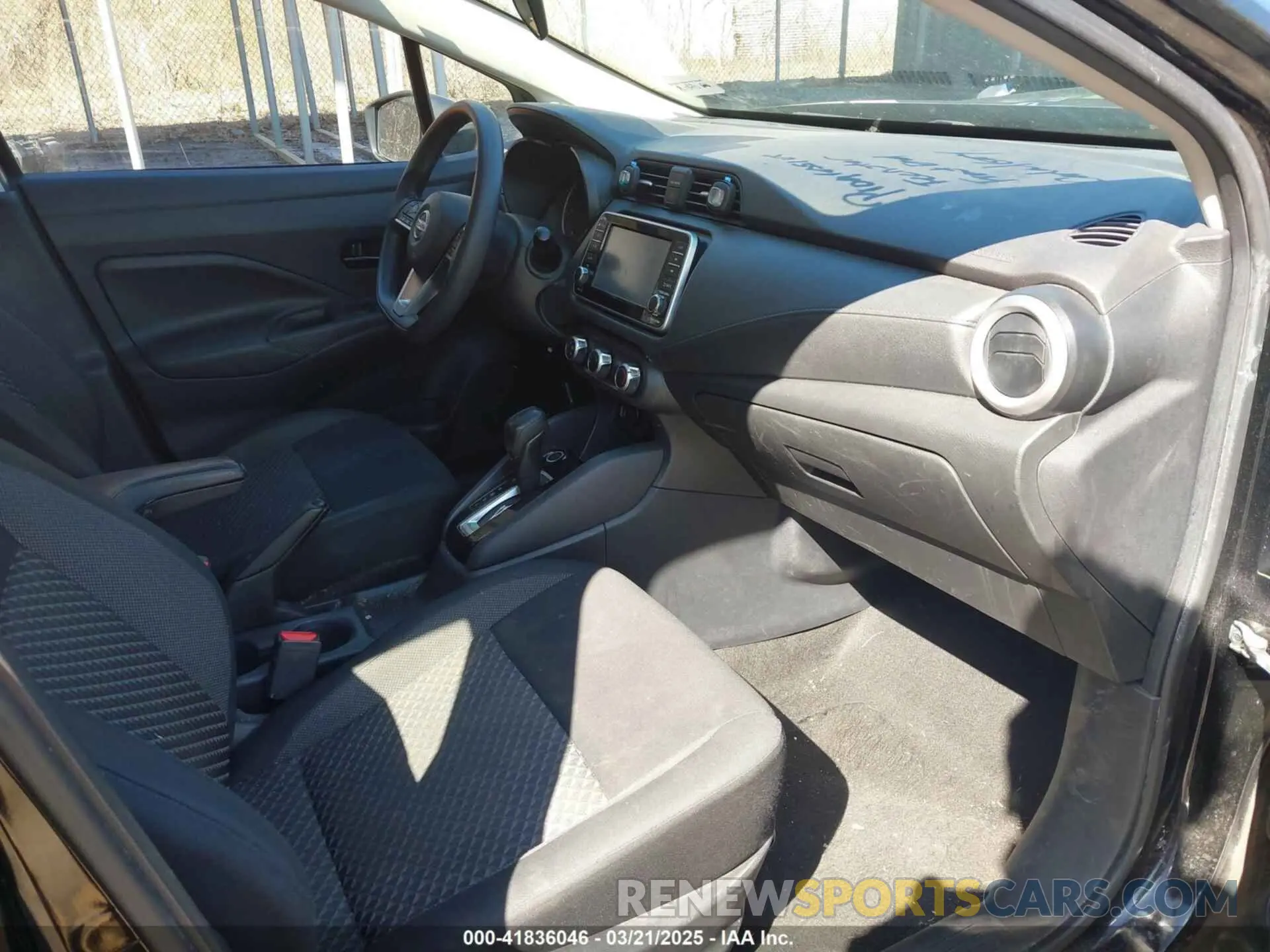 5 fotografías del automóvil dañado 3N1CN8DV1LL861622 NISSAN VERSA 2020