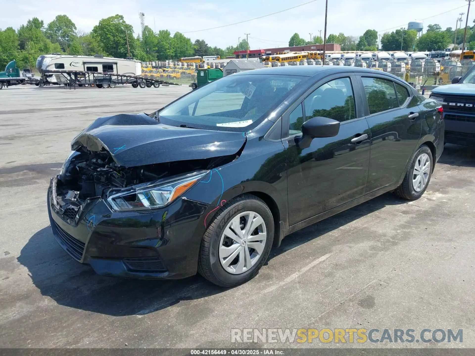 2 fotografías del automóvil dañado 3N1CN8DV1LL877660 NISSAN VERSA 2020
