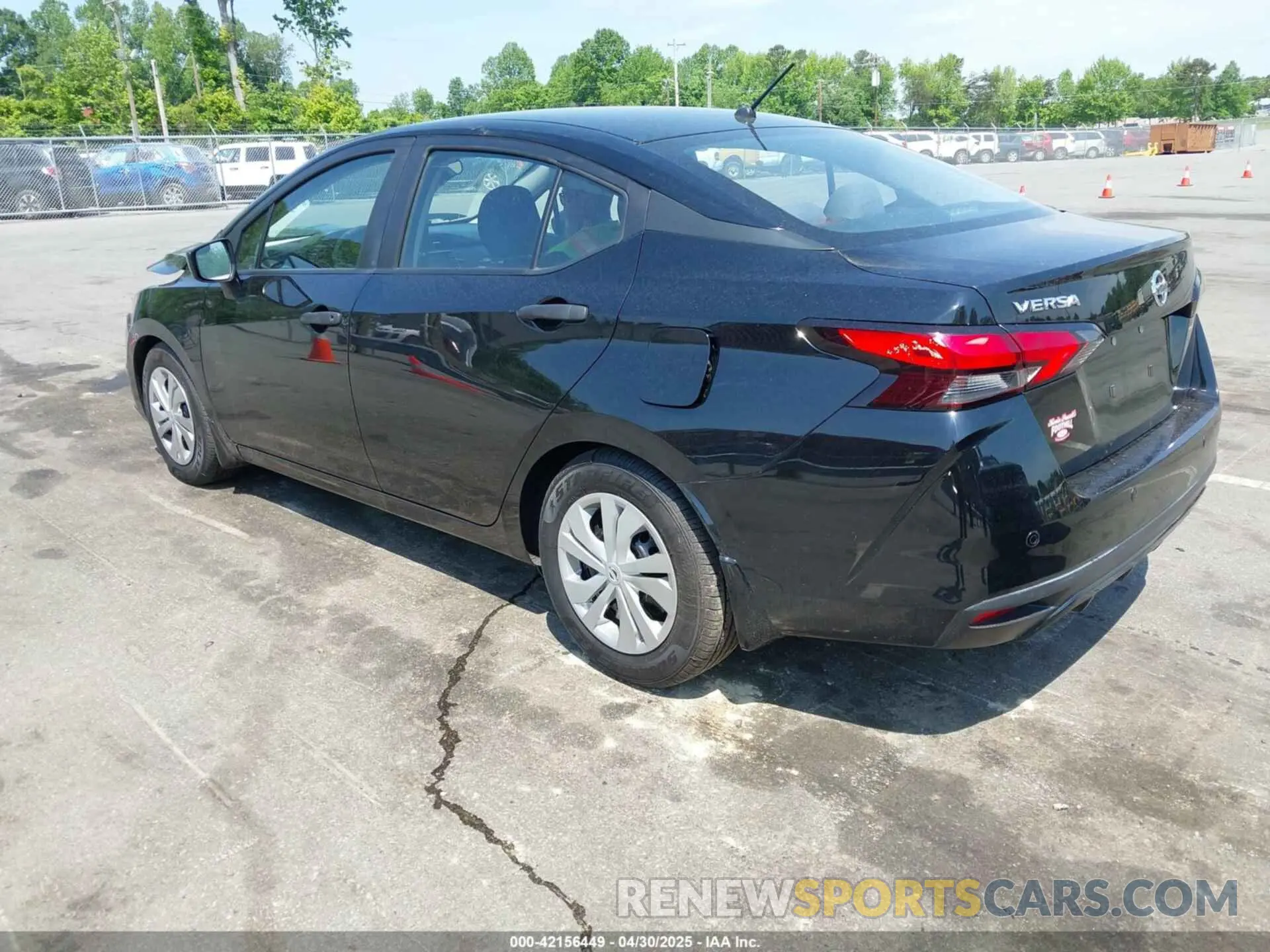 3 fotografías del automóvil dañado 3N1CN8DV1LL877660 NISSAN VERSA 2020