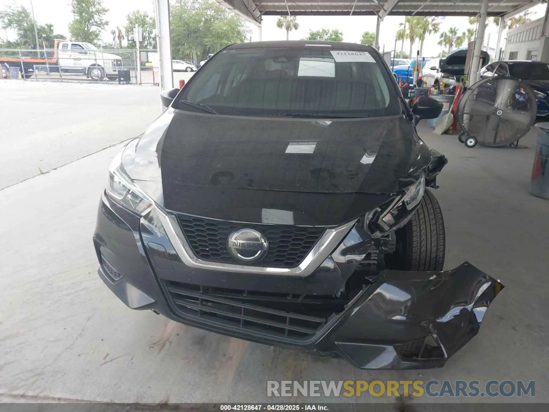 13 fotografías del automóvil dañado 3N1CN8DV2LL807746 NISSAN VERSA 2020