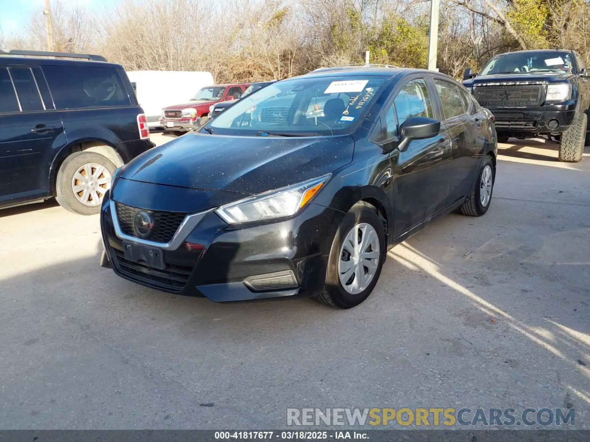 2 fotografías del automóvil dañado 3N1CN8DV2LL904865 NISSAN VERSA 2020