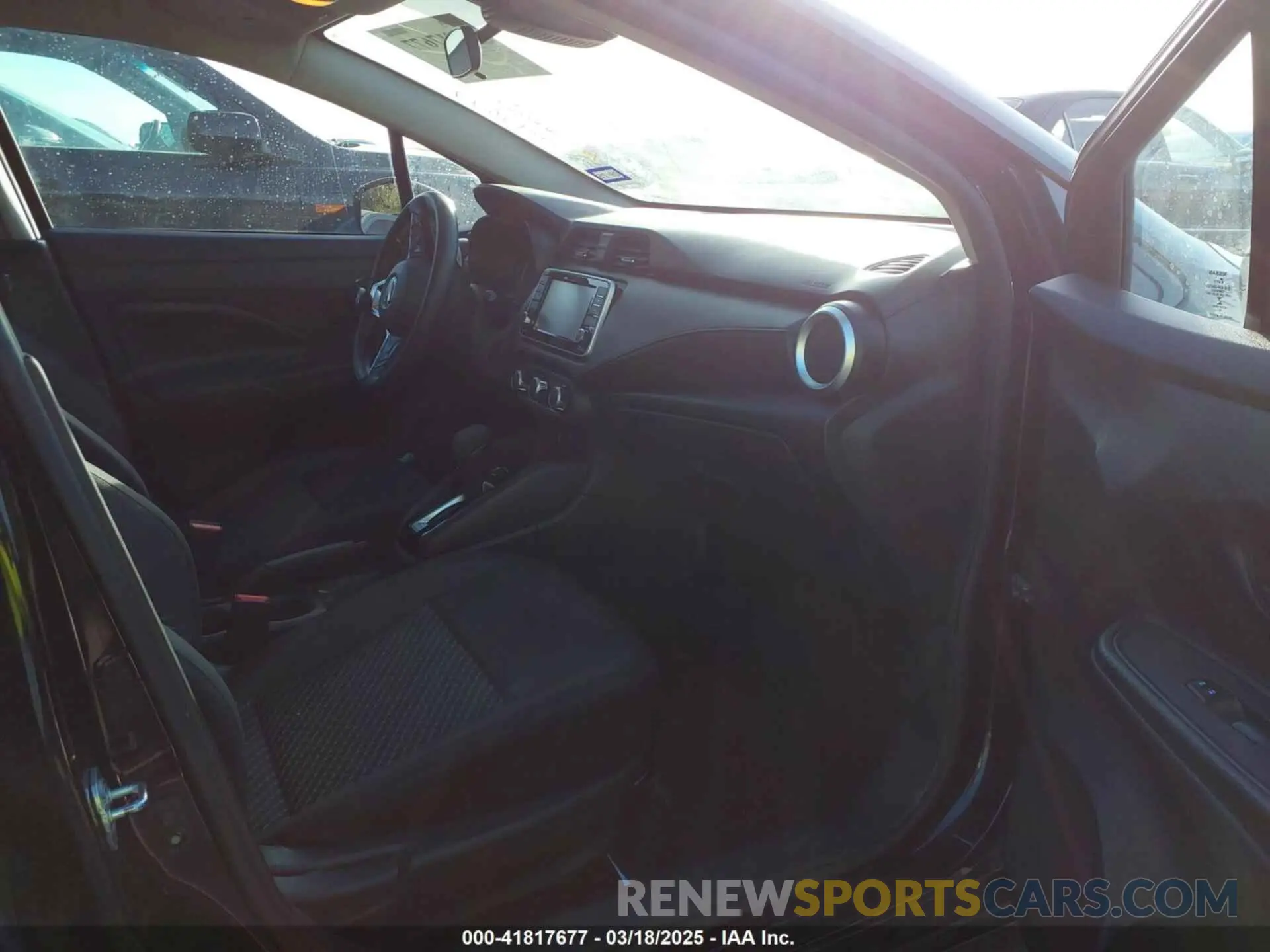 5 fotografías del automóvil dañado 3N1CN8DV2LL904865 NISSAN VERSA 2020