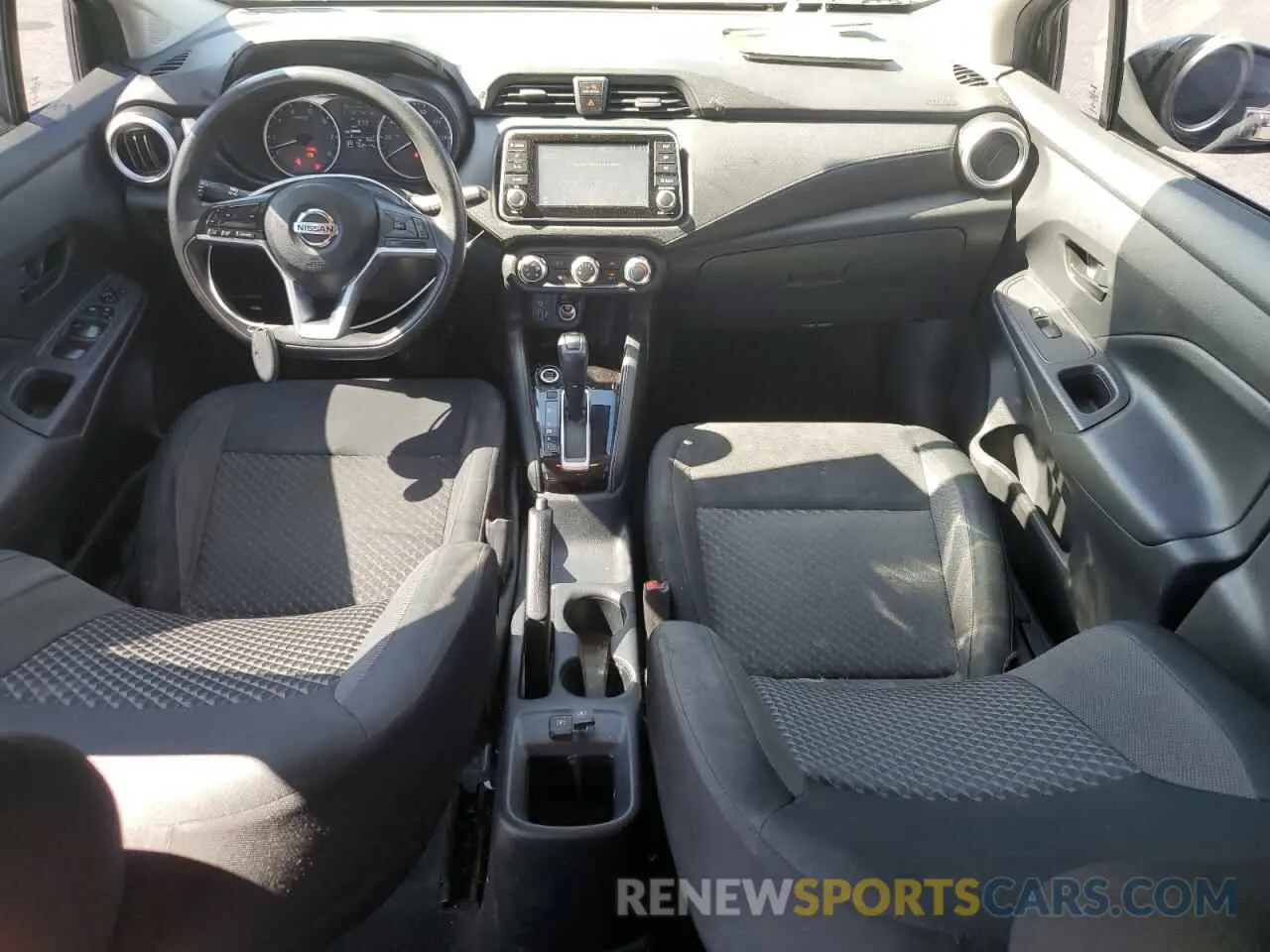 8 fotografías del automóvil dañado 3N1CN8DV2LL916983 NISSAN VERSA 2020