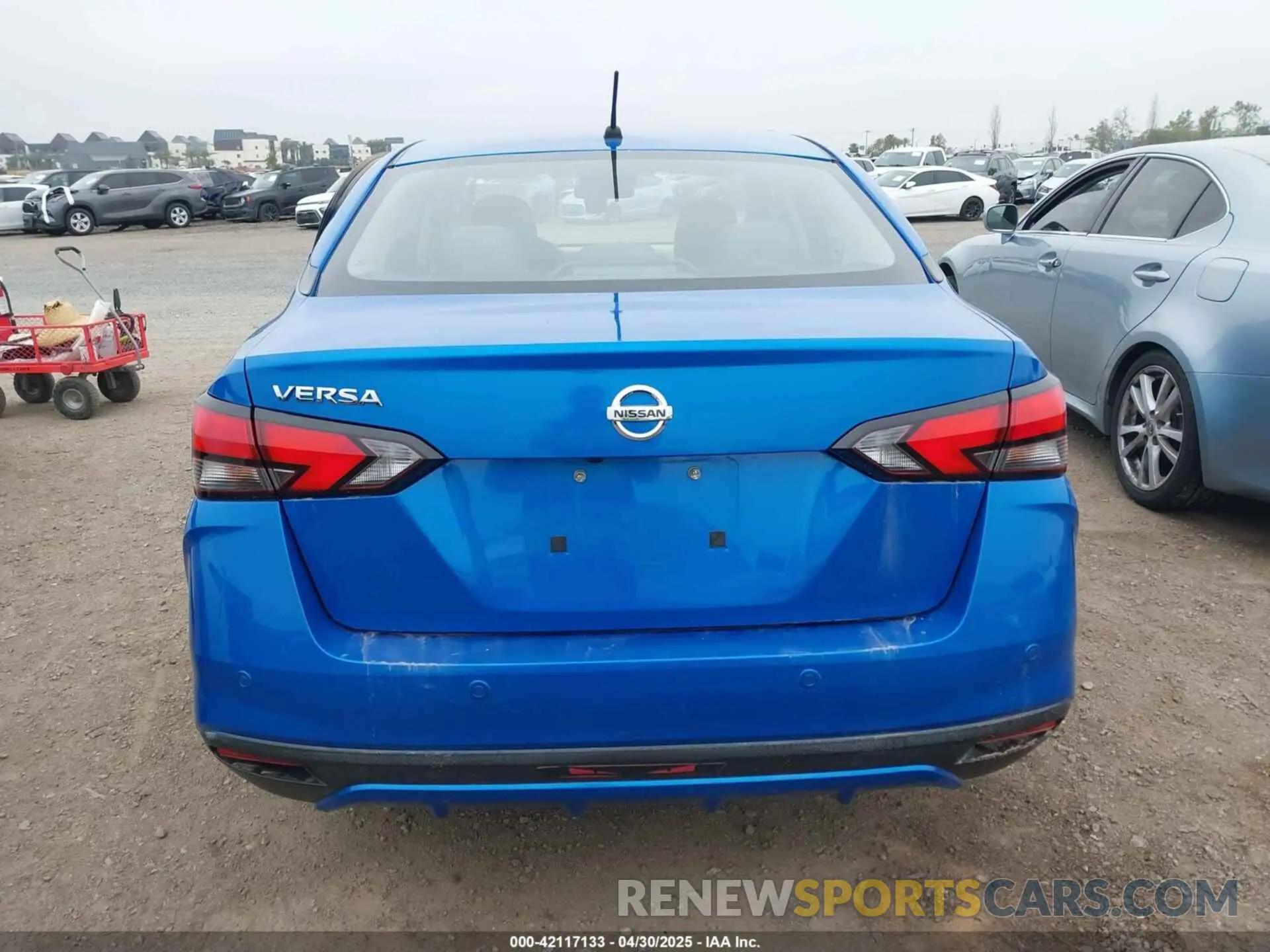 16 fotografías del automóvil dañado 3N1CN8DV3LL870144 NISSAN VERSA 2020
