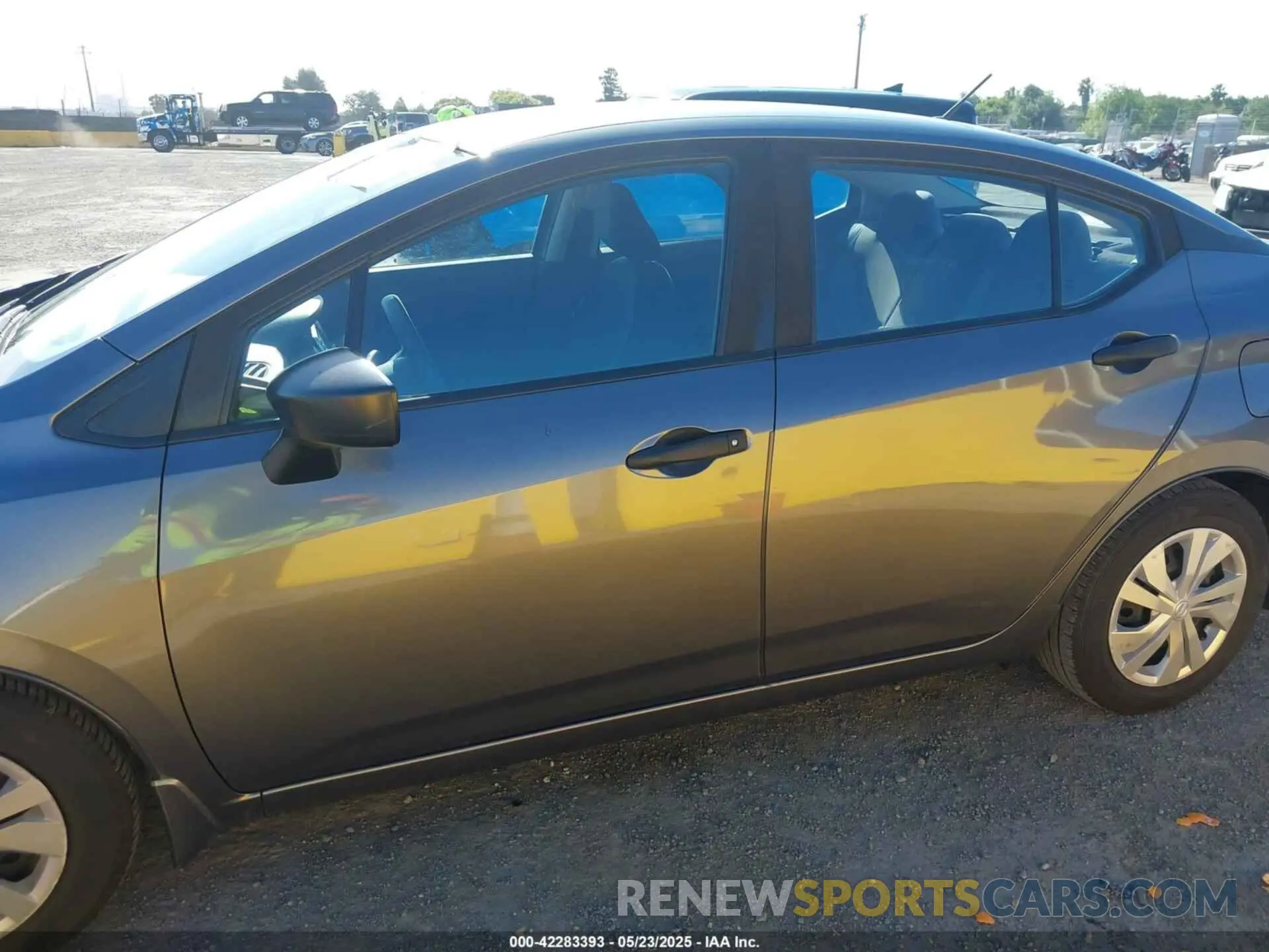 14 fotografías del automóvil dañado 3N1CN8DV3LL883721 NISSAN VERSA 2020