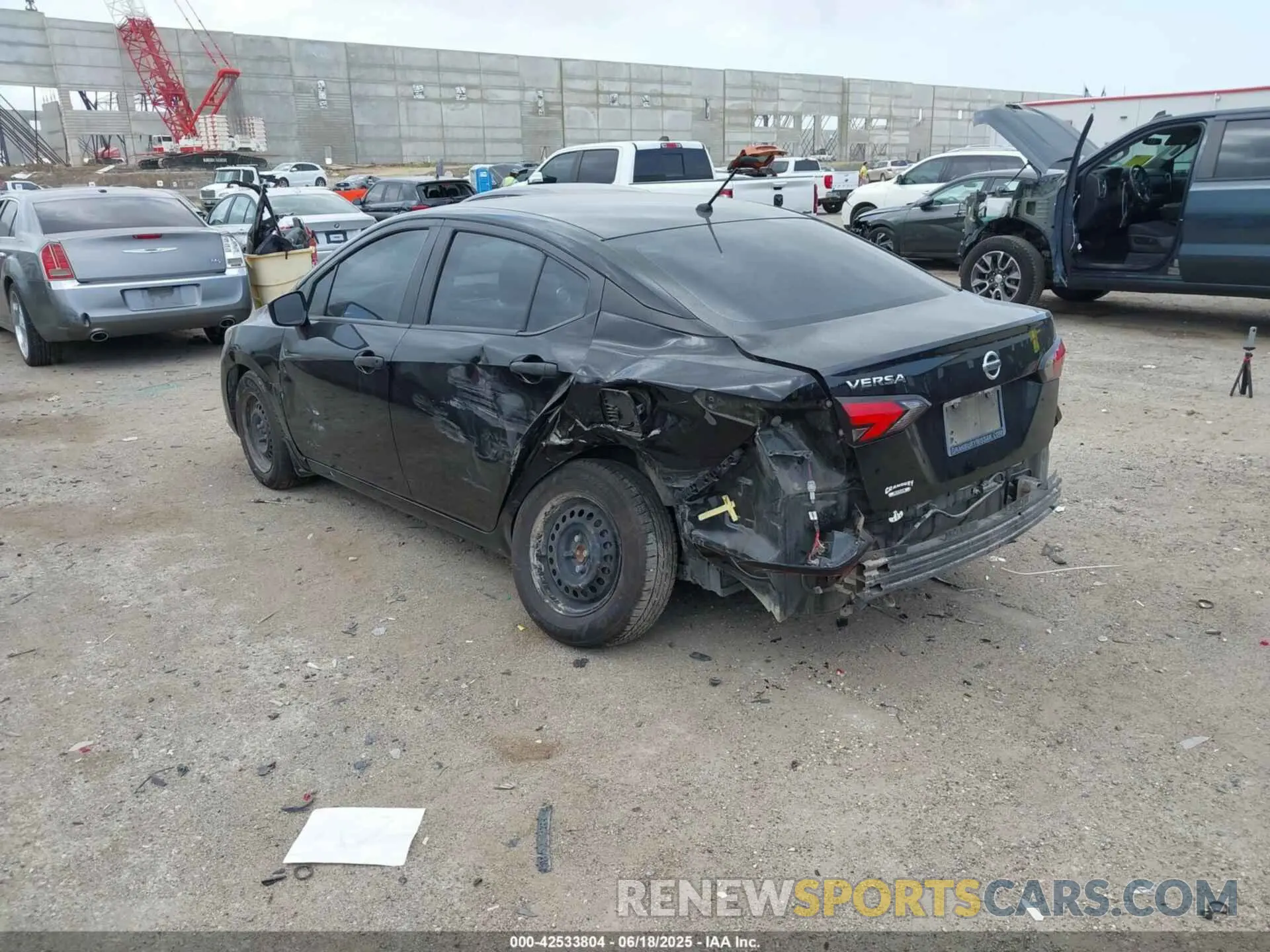 3 fotografías del automóvil dañado 3N1CN8DV3LL913137 NISSAN VERSA 2020