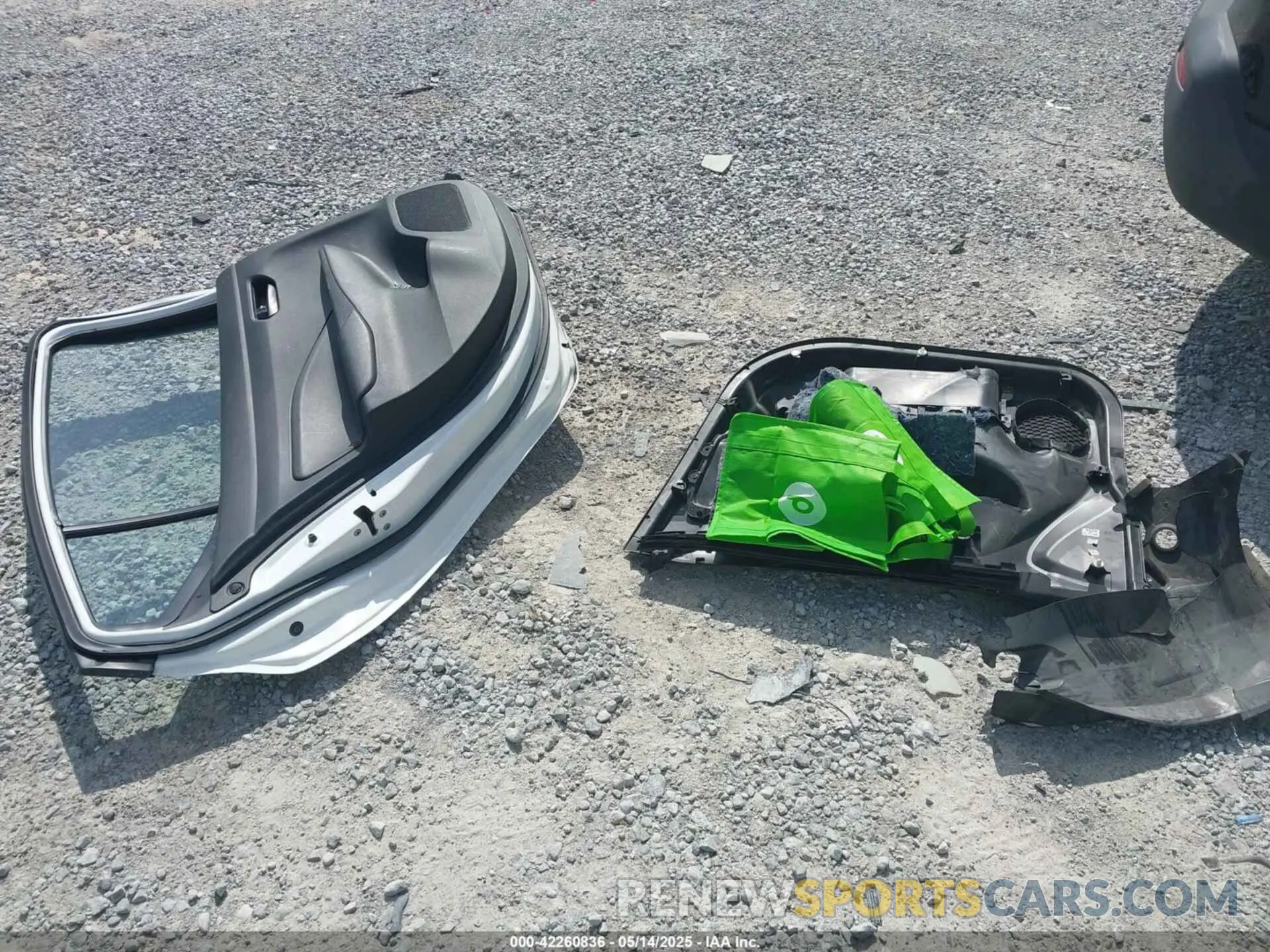 12 fotografías del automóvil dañado 3N1CN8DV4LL864966 NISSAN VERSA 2020
