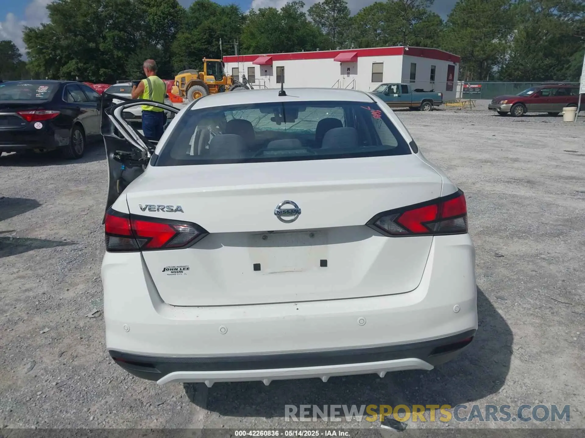 17 fotografías del automóvil dañado 3N1CN8DV4LL864966 NISSAN VERSA 2020