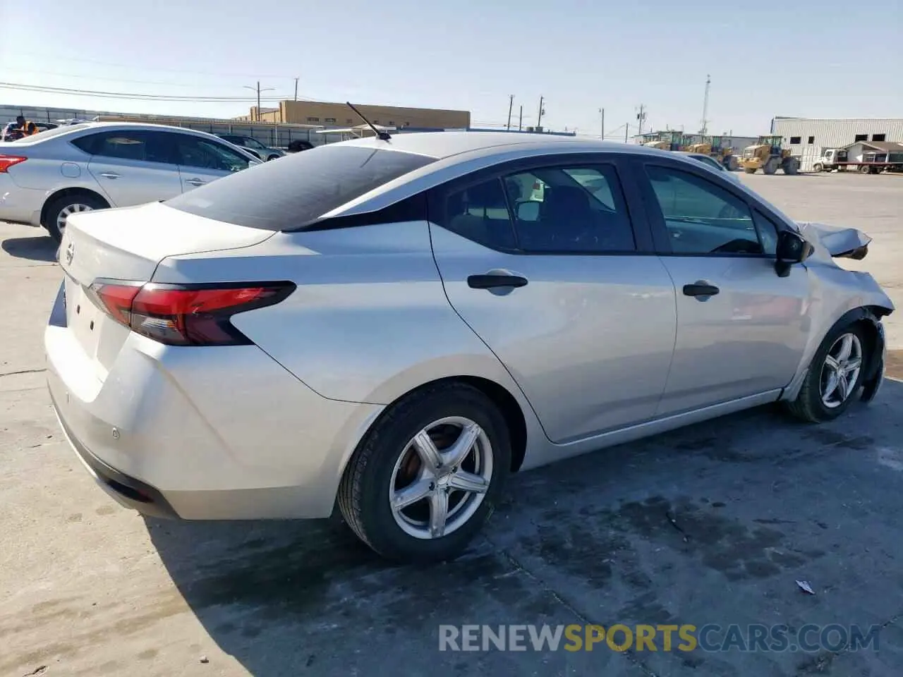 3 fotografías del automóvil dañado 3N1CN8DV4LL897403 NISSAN VERSA 2020