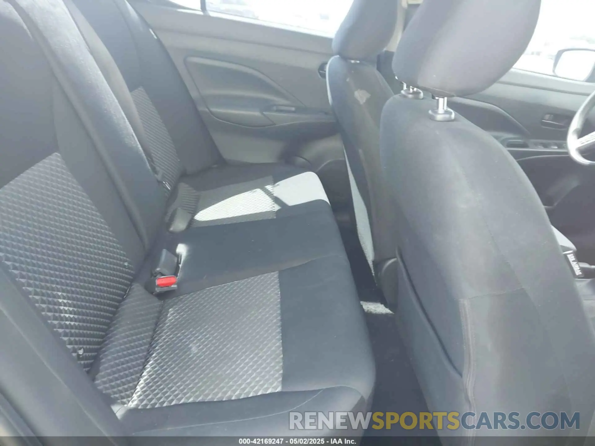 8 fotografías del automóvil dañado 3N1CN8DV5LL807563 NISSAN VERSA 2020
