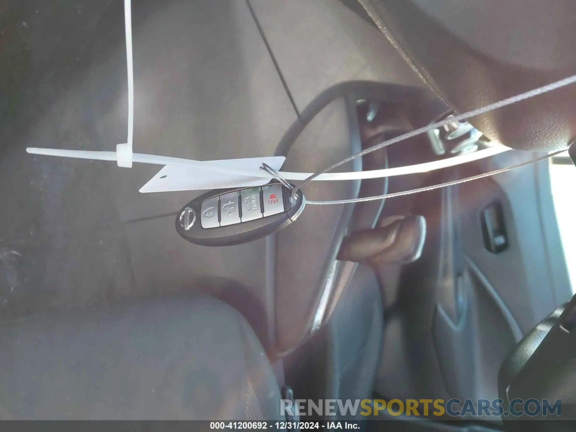 11 fotografías del automóvil dañado 3N1CN8DV5LL847223 NISSAN VERSA 2020