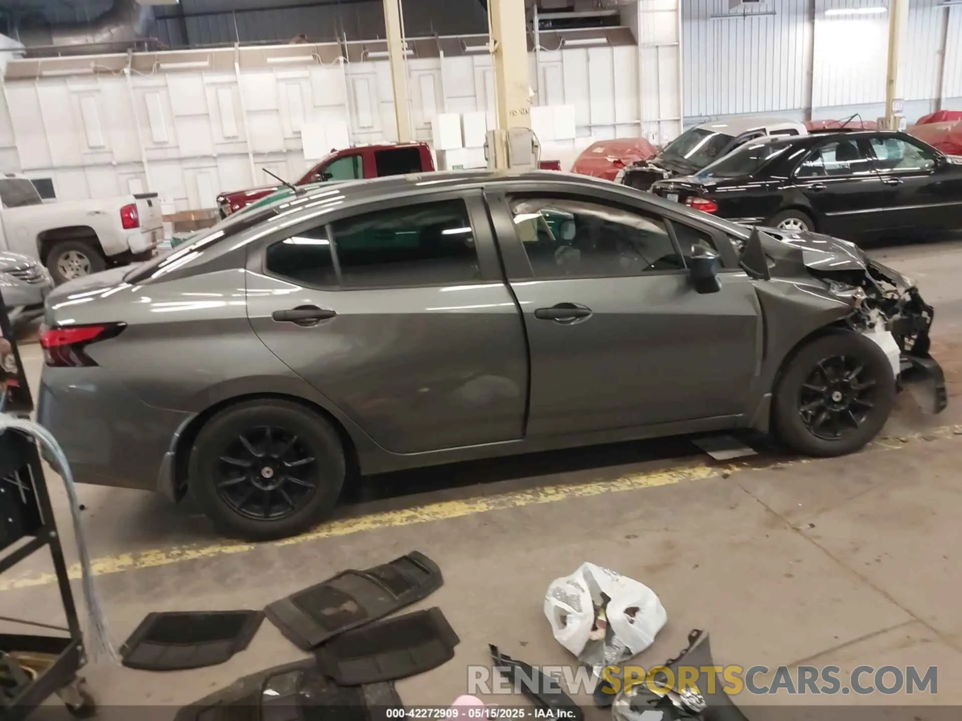 13 fotografías del automóvil dañado 3N1CN8DV5LL850834 NISSAN VERSA 2020