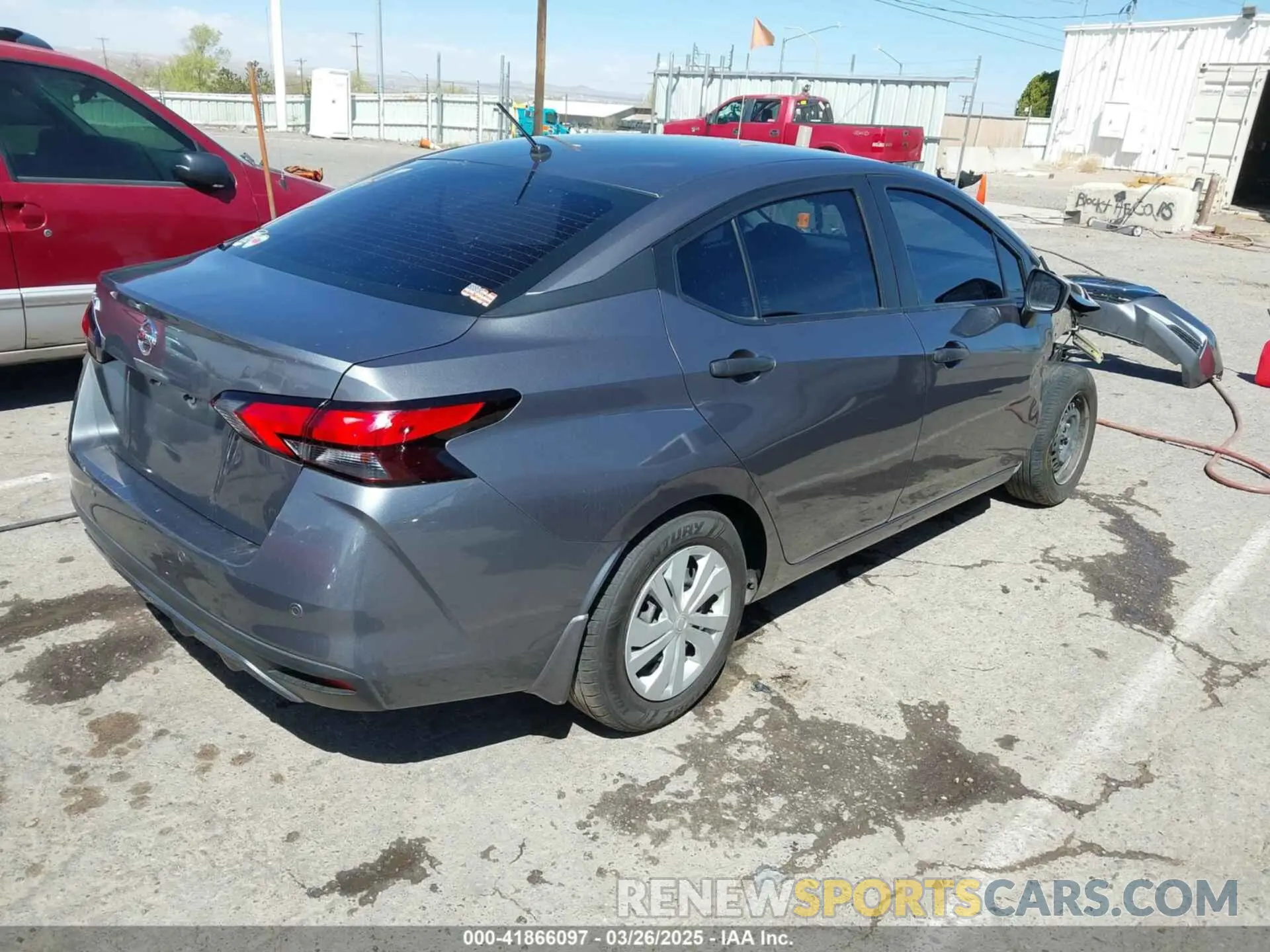 4 fotografías del automóvil dañado 3N1CN8DV5LL904455 NISSAN VERSA 2020