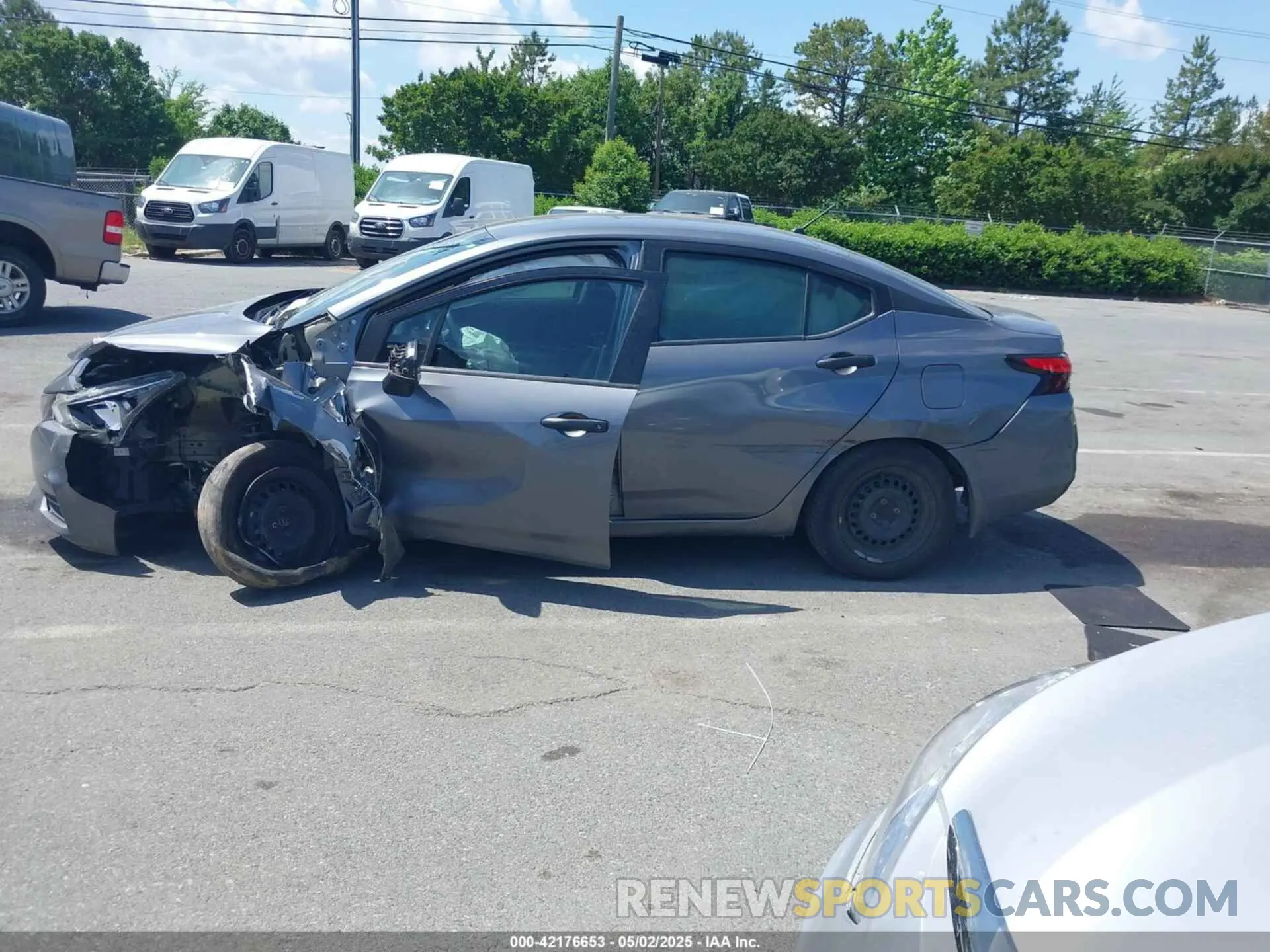 14 fotografías del automóvil dañado 3N1CN8DV6LL918073 NISSAN VERSA 2020
