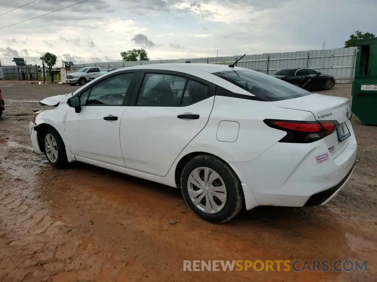2 fotografías del automóvil dañado 3N1CN8DV7LL835395 NISSAN VERSA 2020