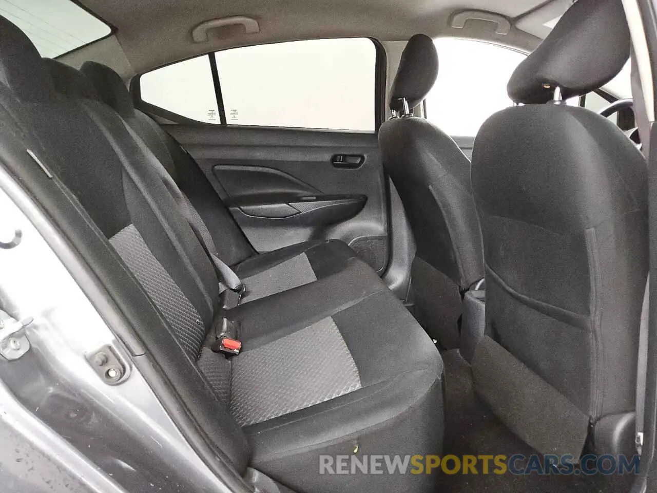 11 fotografías del automóvil dañado 3N1CN8DV8LL805273 NISSAN VERSA 2020