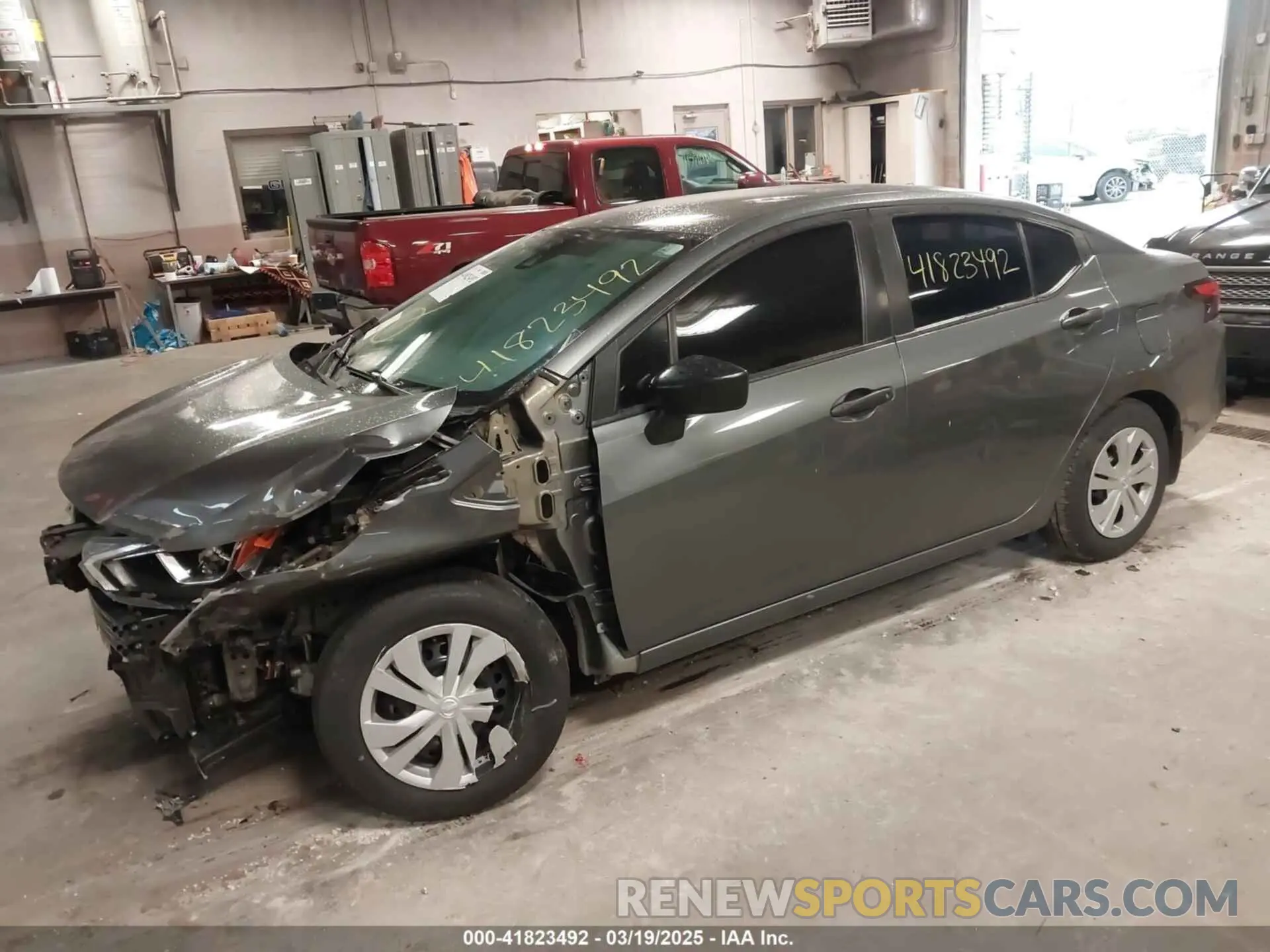 2 fotografías del automóvil dañado 3N1CN8DV8LL912372 NISSAN VERSA 2020