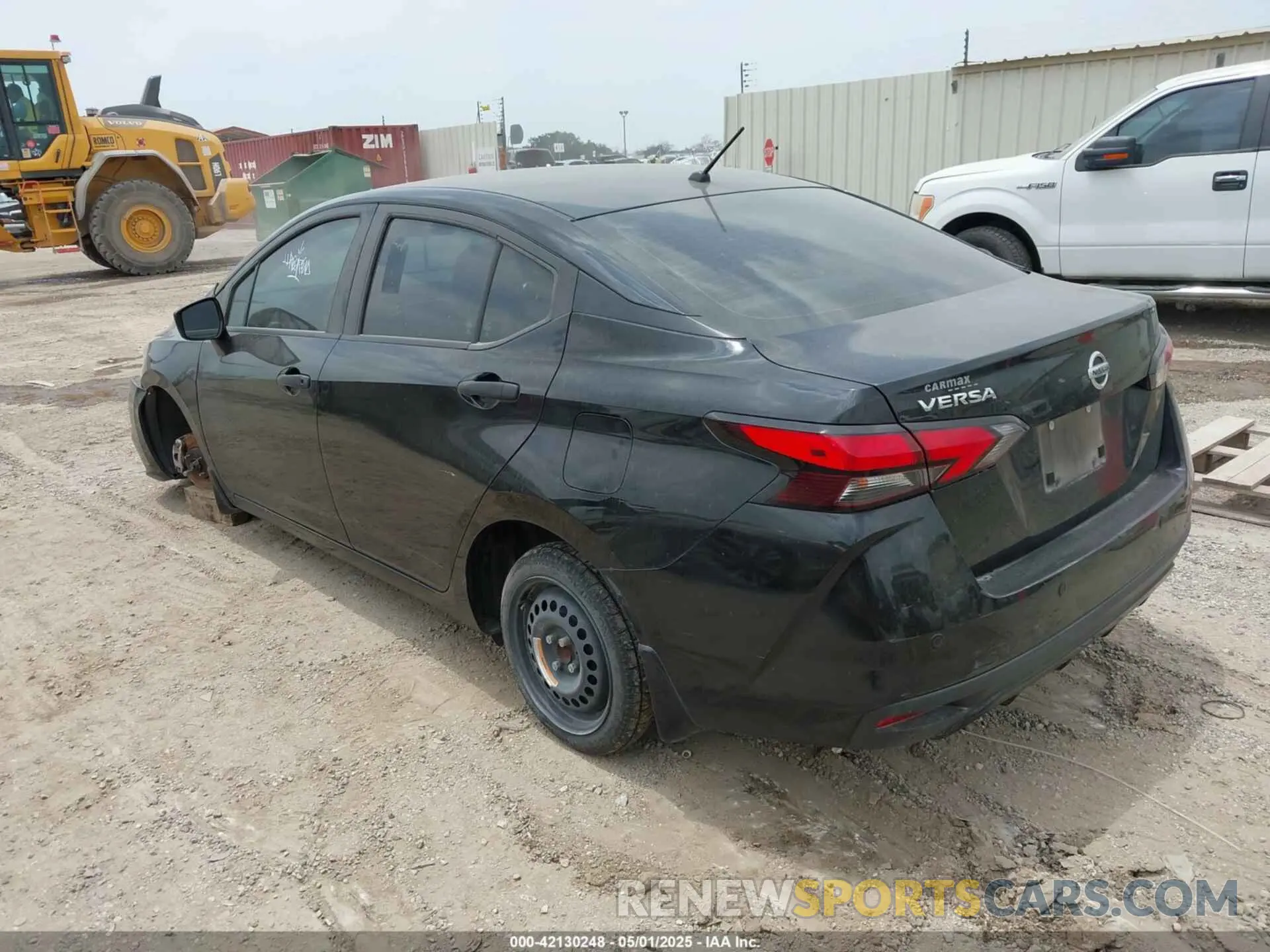 3 fotografías del automóvil dañado 3N1CN8DV8LL916258 NISSAN VERSA 2020