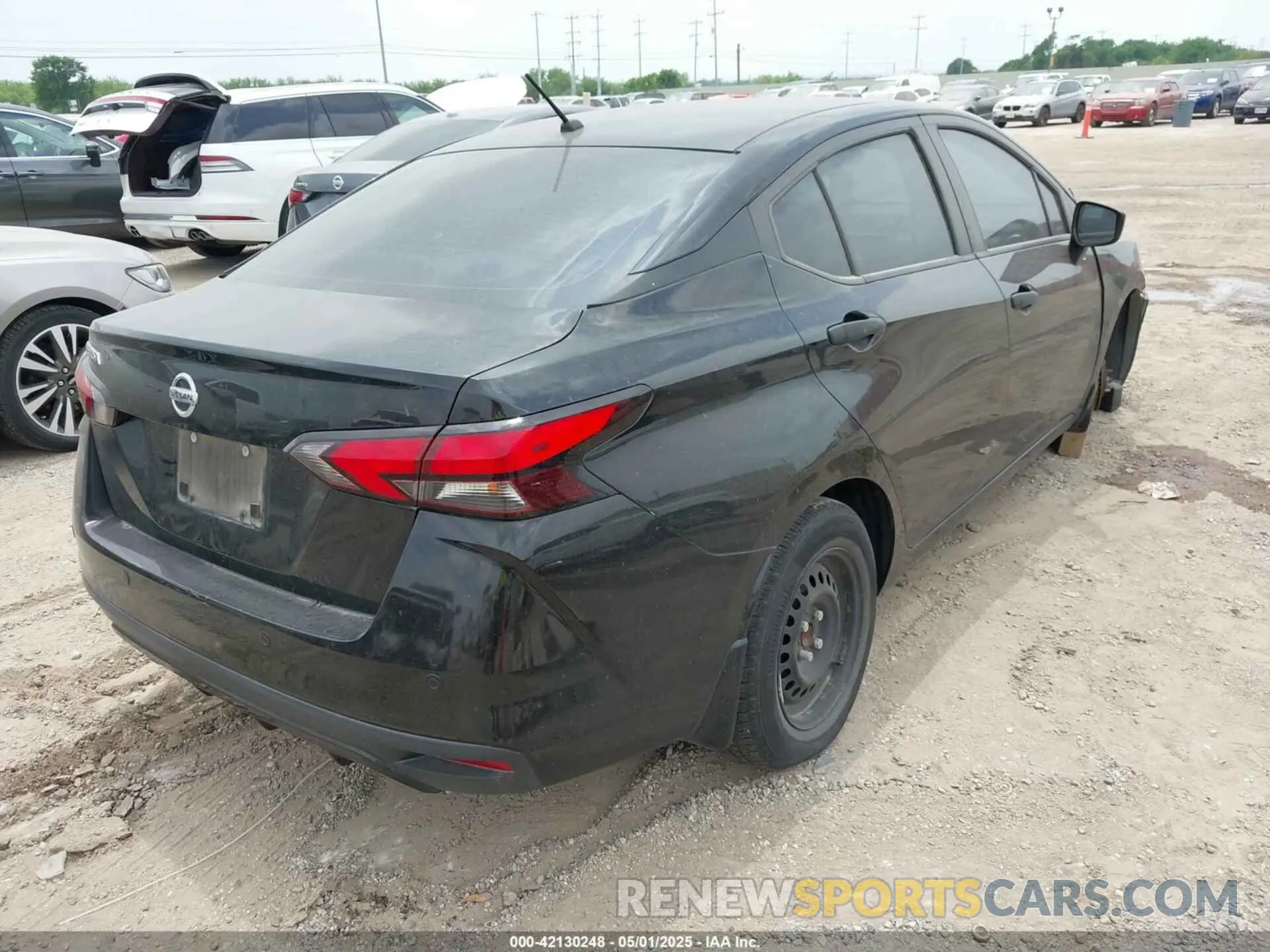 4 fotografías del automóvil dañado 3N1CN8DV8LL916258 NISSAN VERSA 2020