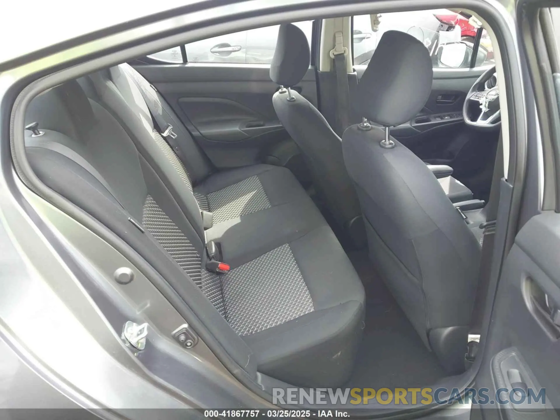 8 fotografías del automóvil dañado 3N1CN8DV9LL810238 NISSAN VERSA 2020