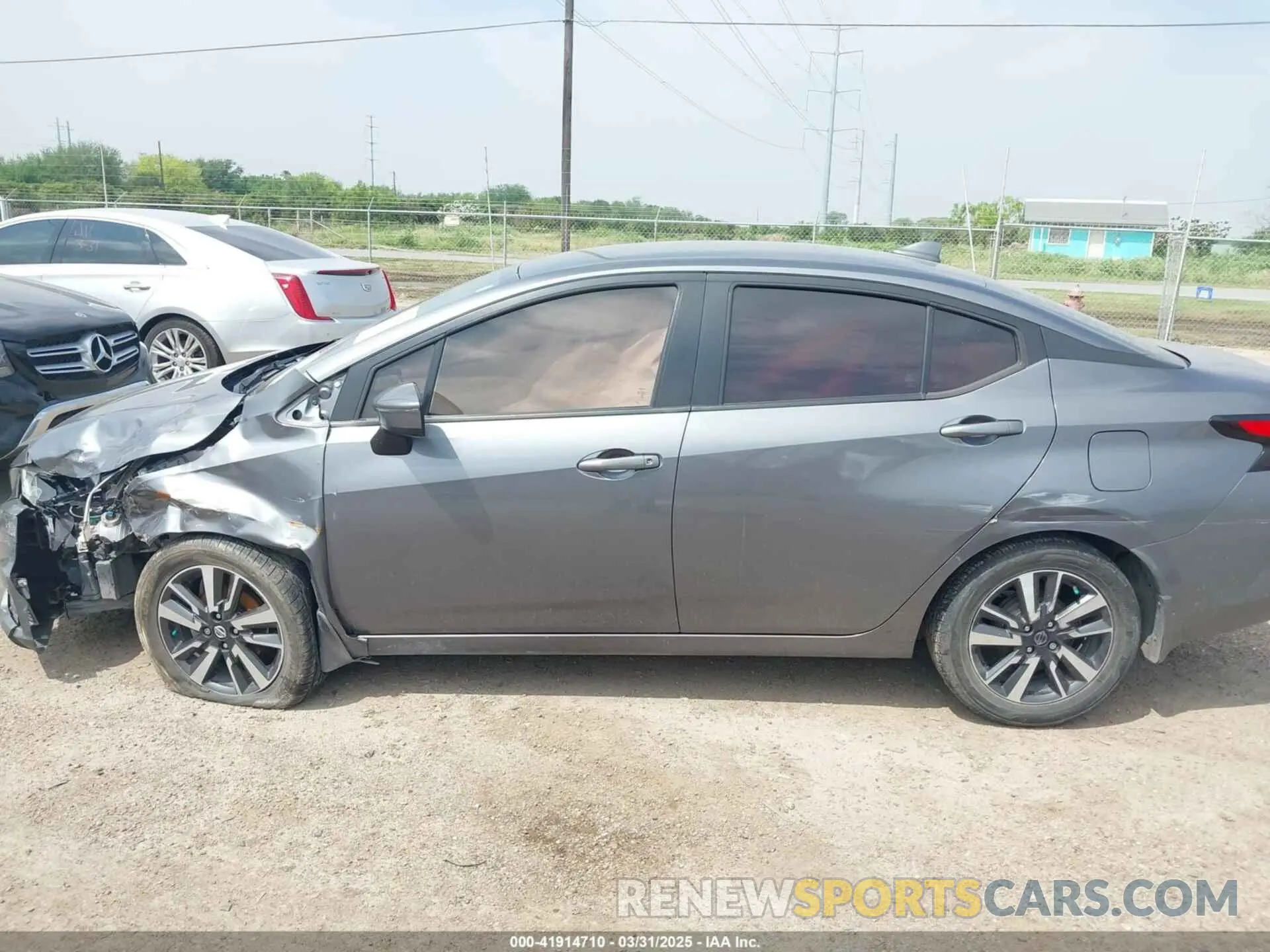 14 fotografías del automóvil dañado 3N1CN8EV0LL868916 NISSAN VERSA 2020