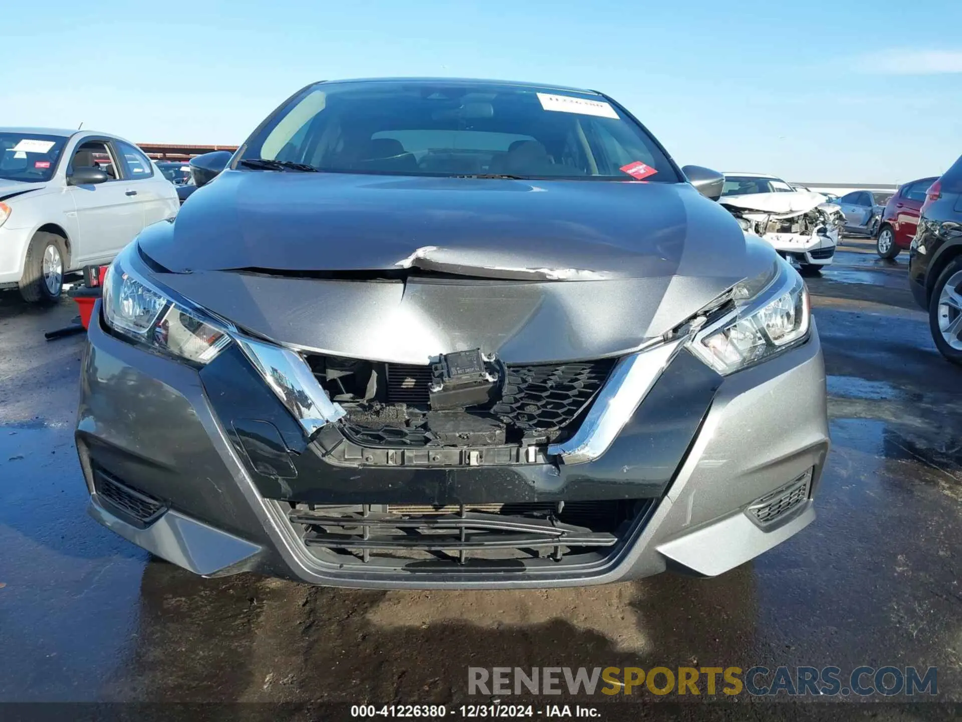 12 fotografías del automóvil dañado 3N1CN8EV1LL810104 NISSAN VERSA 2020