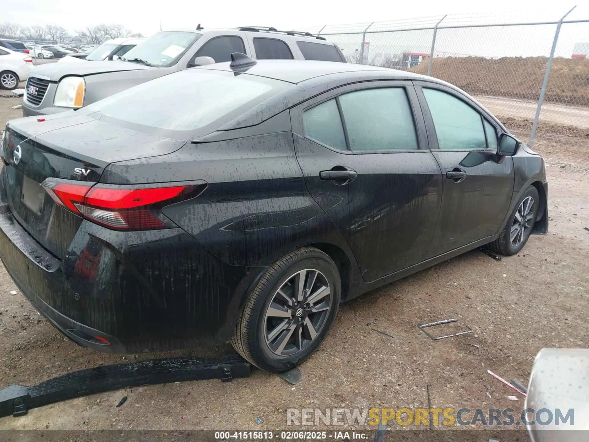 4 fotografías del automóvil dañado 3N1CN8EV1LL876815 NISSAN VERSA 2020